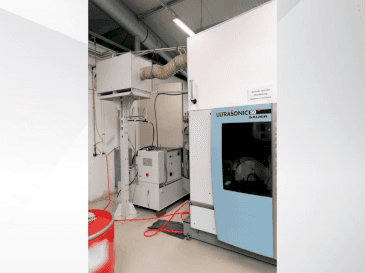 A DMG Sauer Ultra sonic 50  gép elölnézete