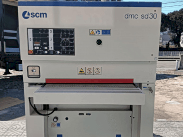 A SMCTL DMC SD 30 RCS 110 gép elölnézete