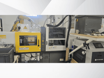 A FANUC Roboshot alpha-i30B gép elölnézete