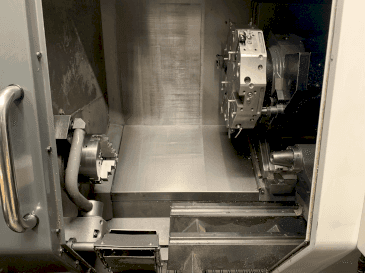 A HAAS ST-20Y gép elölnézete