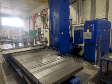 A TOS WHN 13.8  gép elölnézete