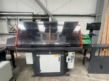 A TIGER UKA 600 Cross cut installation gép elölnézete