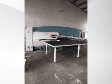 A Durma TPL93  gép elölnézete