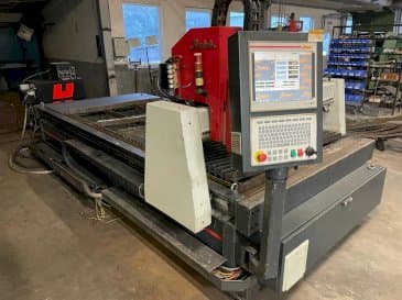 A Baykal BPH 1503 + Hypertherm HPR 130 gép elölnézete