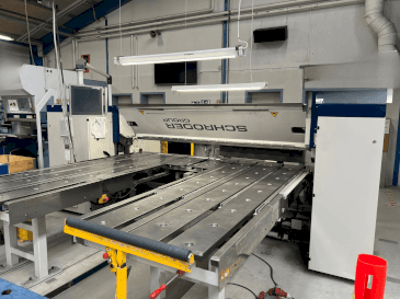 A SCHRODER-FASTI PowerBend Professional 2500/4,0 UD gép elölnézete