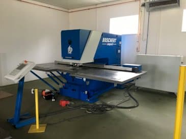 A BOSCHERT Compact 750 gép elölnézete