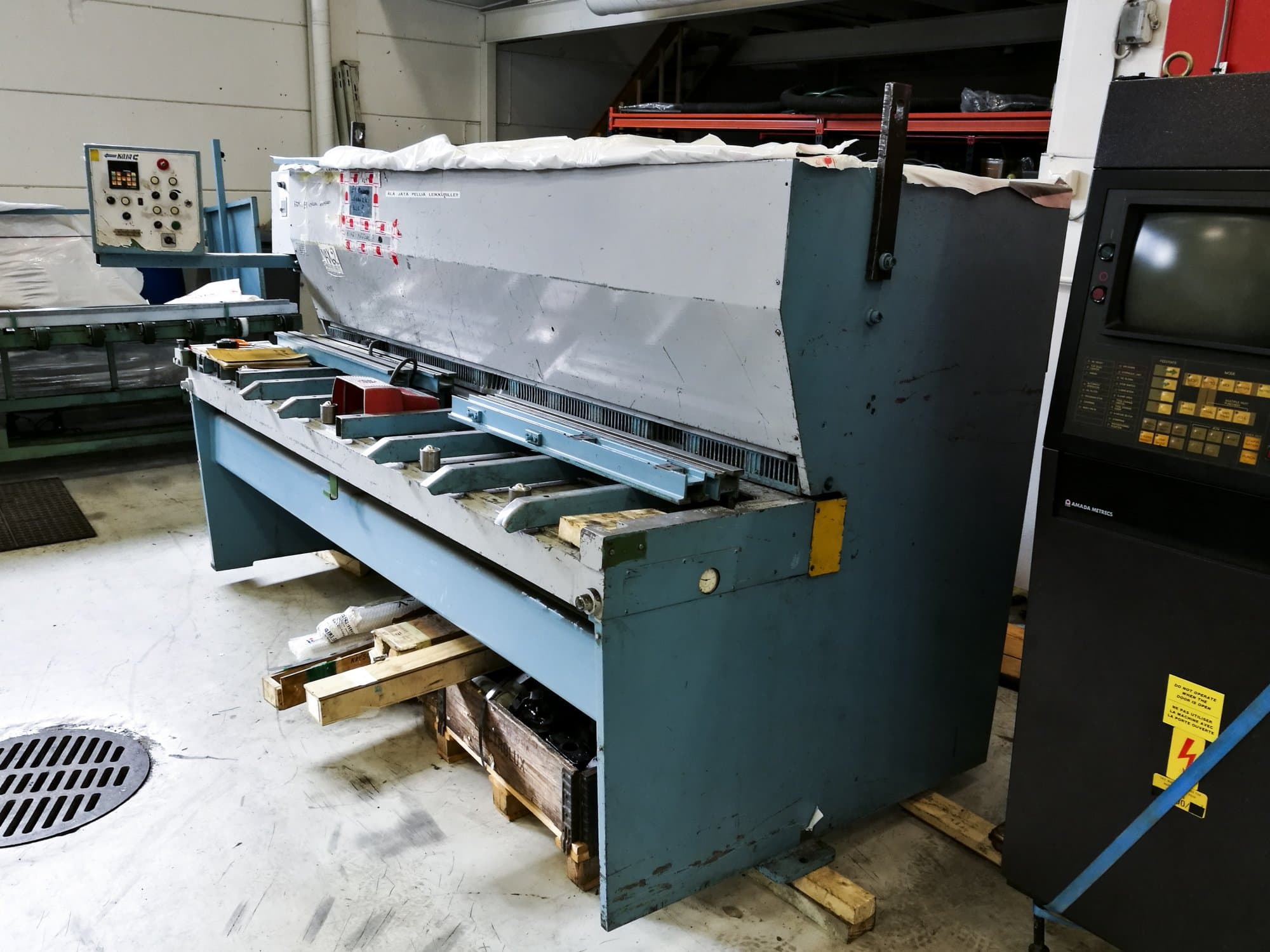 A CHE 25/4 gép elölnézete