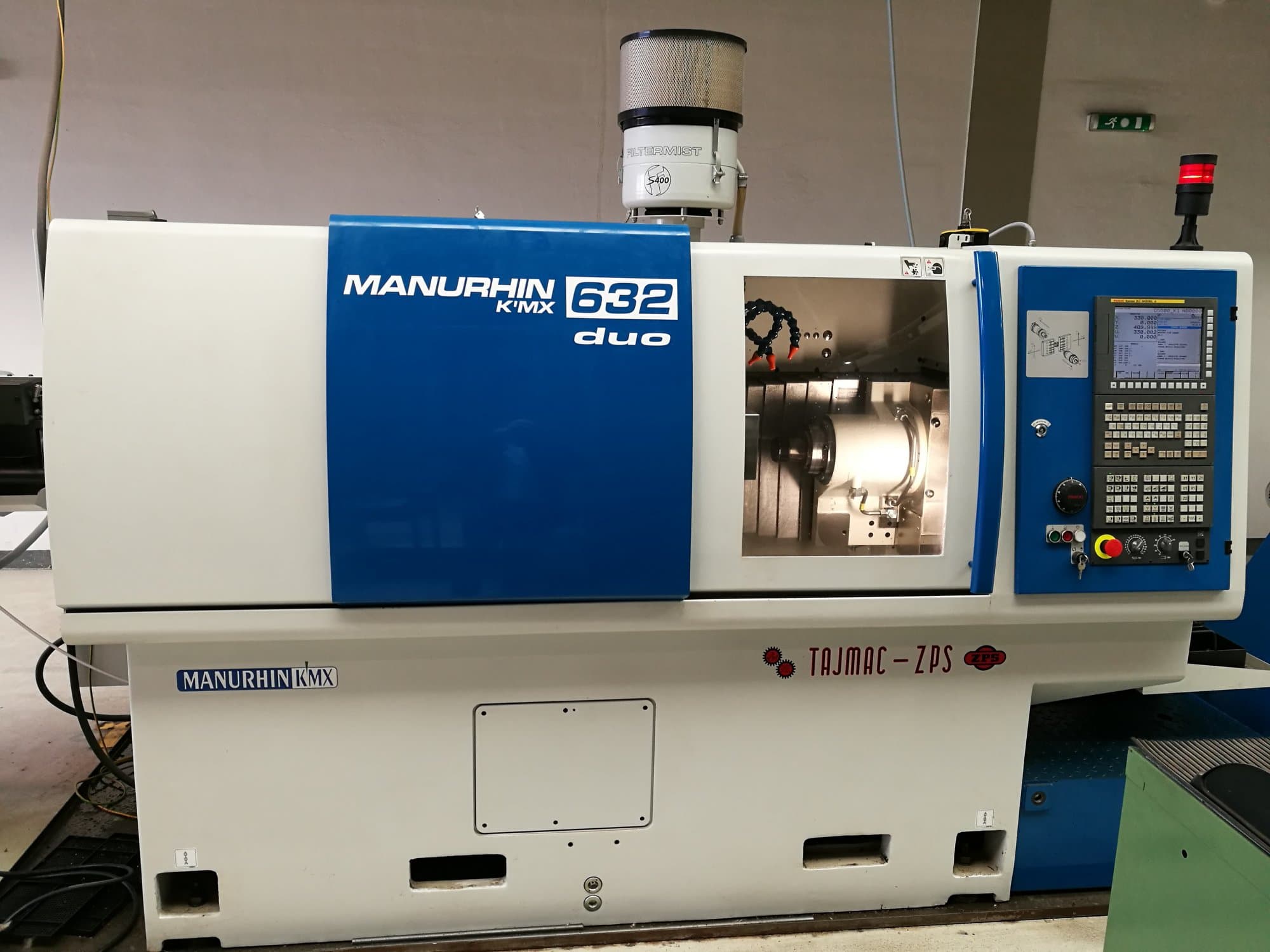 A TAJMAC-ZPS MANURHIN K'MX 632 DUO gép elölnézete