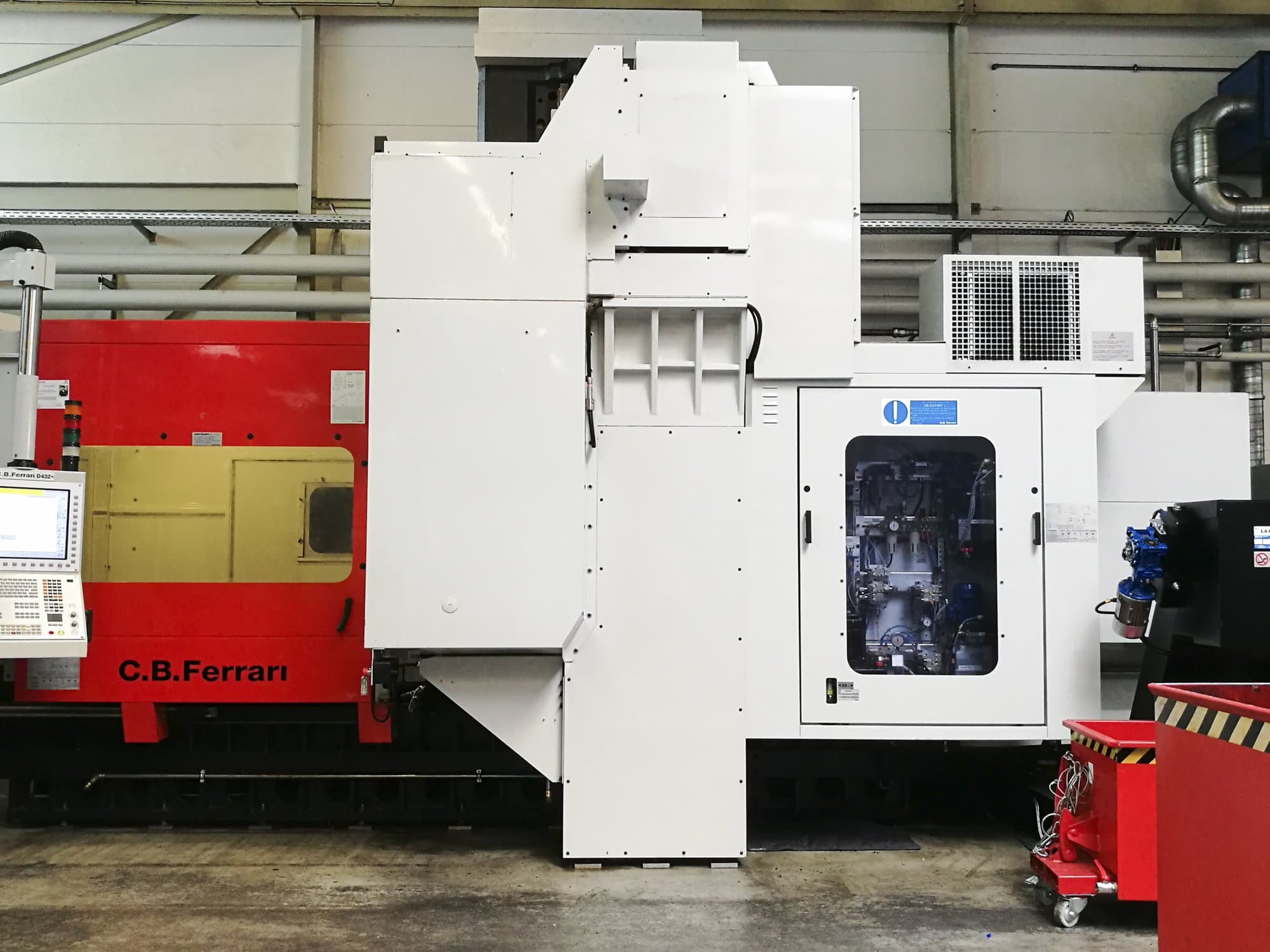 A C.B. Ferrari D432 gép elölnézete