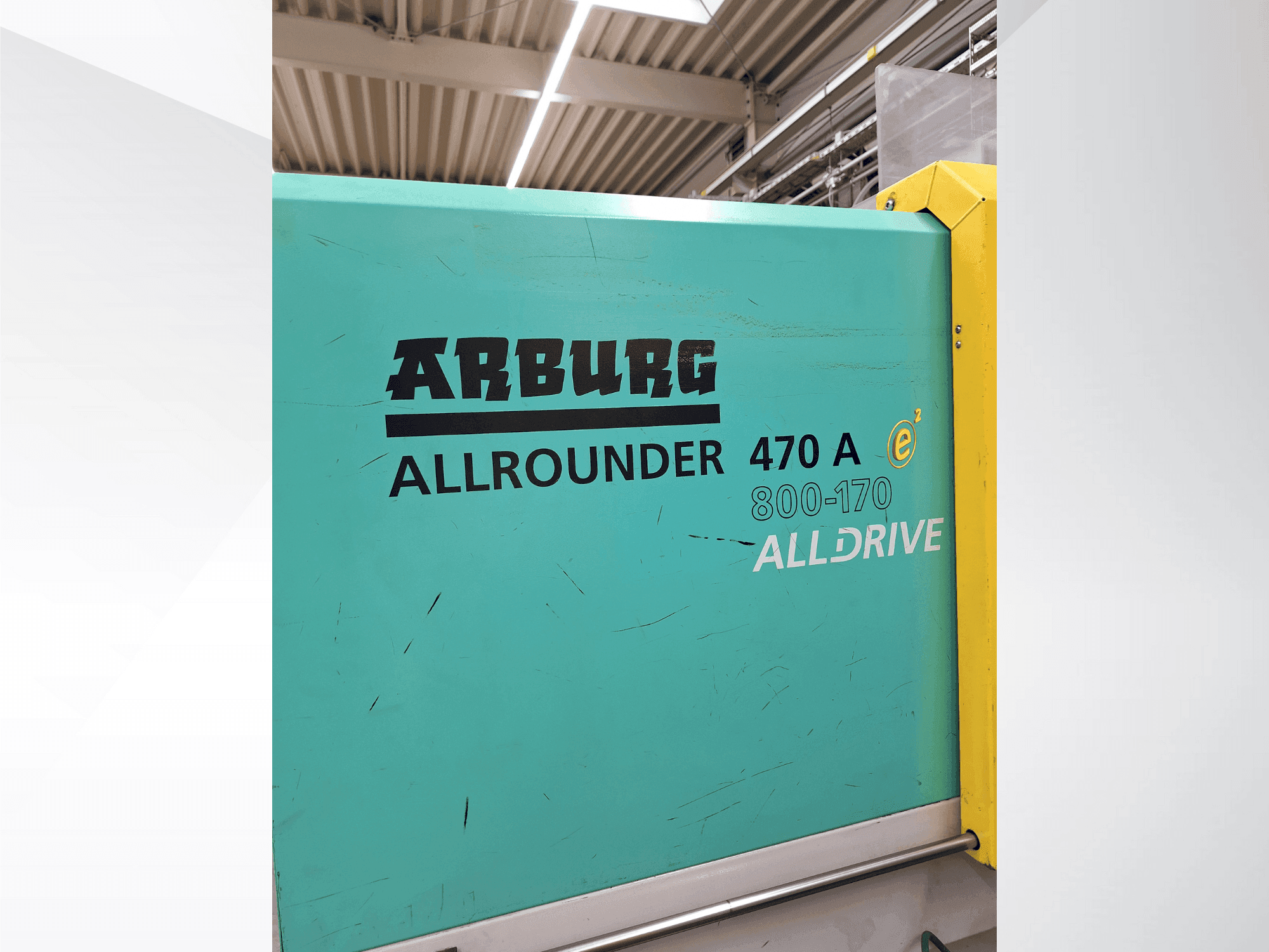 A Arburg 470 A 800-170 gép elölnézete