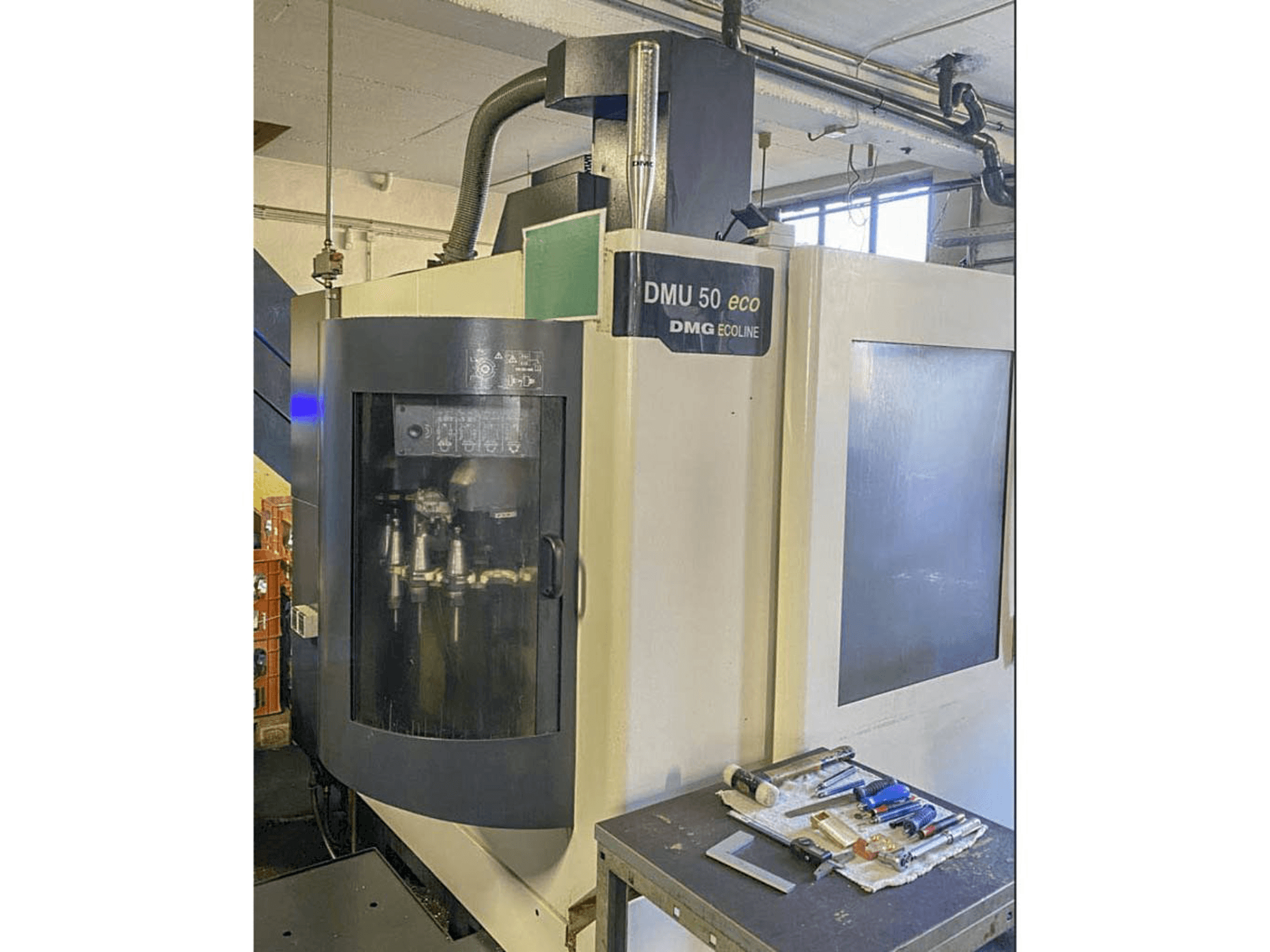 A DMG MORI DMU 50 eco gép elölnézete