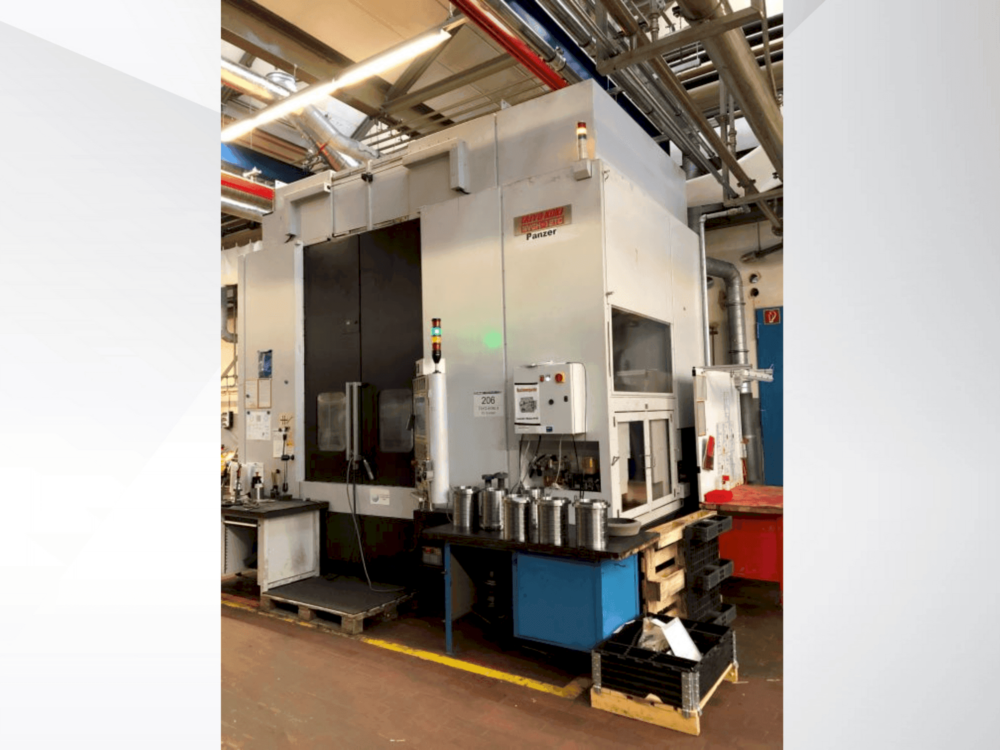 A TAIYO KOKI KOKI NVGH 12TC gép elölnézete