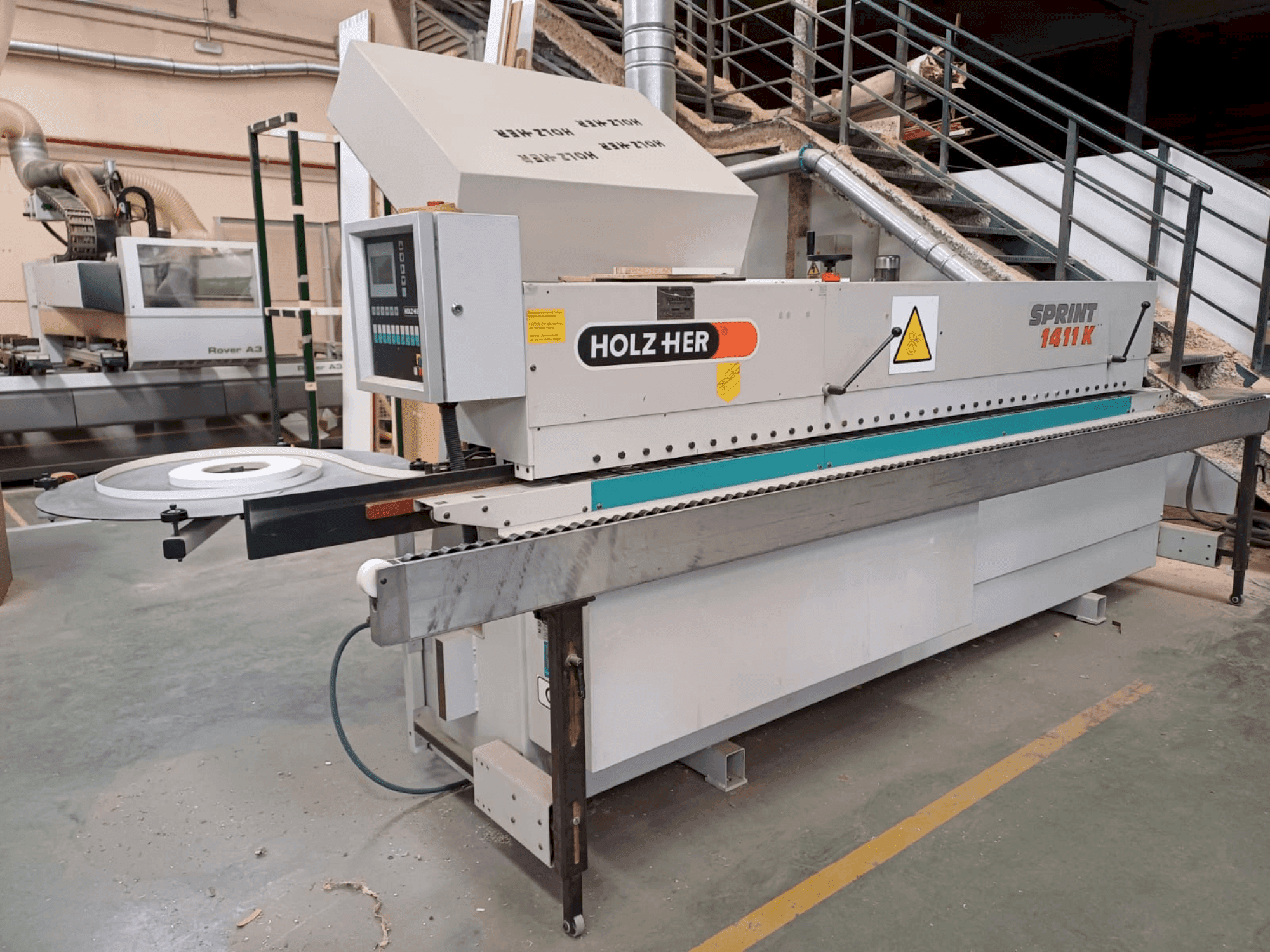 A HOLZHER SPRINT 1411K gép elölnézete