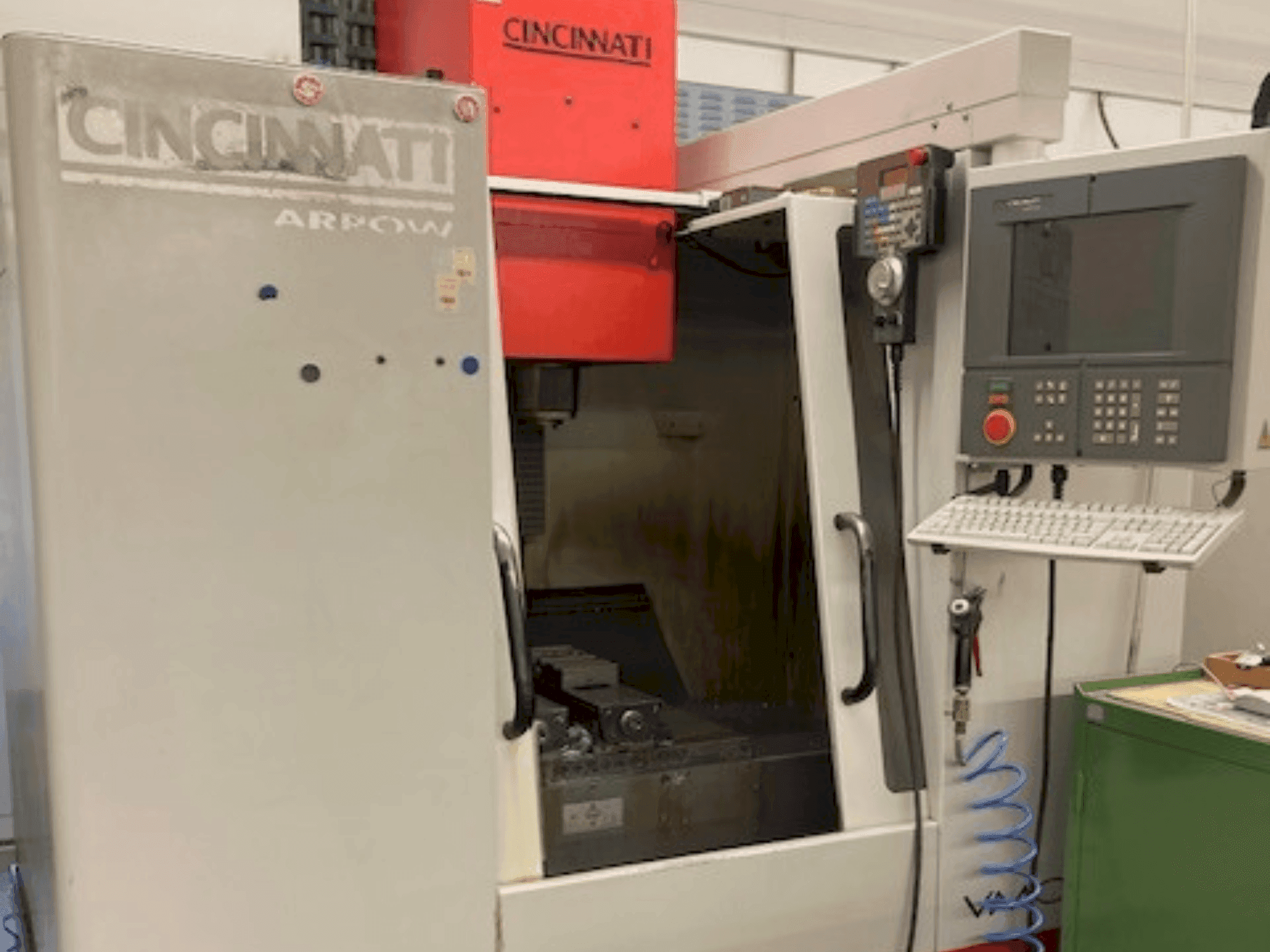 A Cincinnati Arrow 500 gép elölnézete