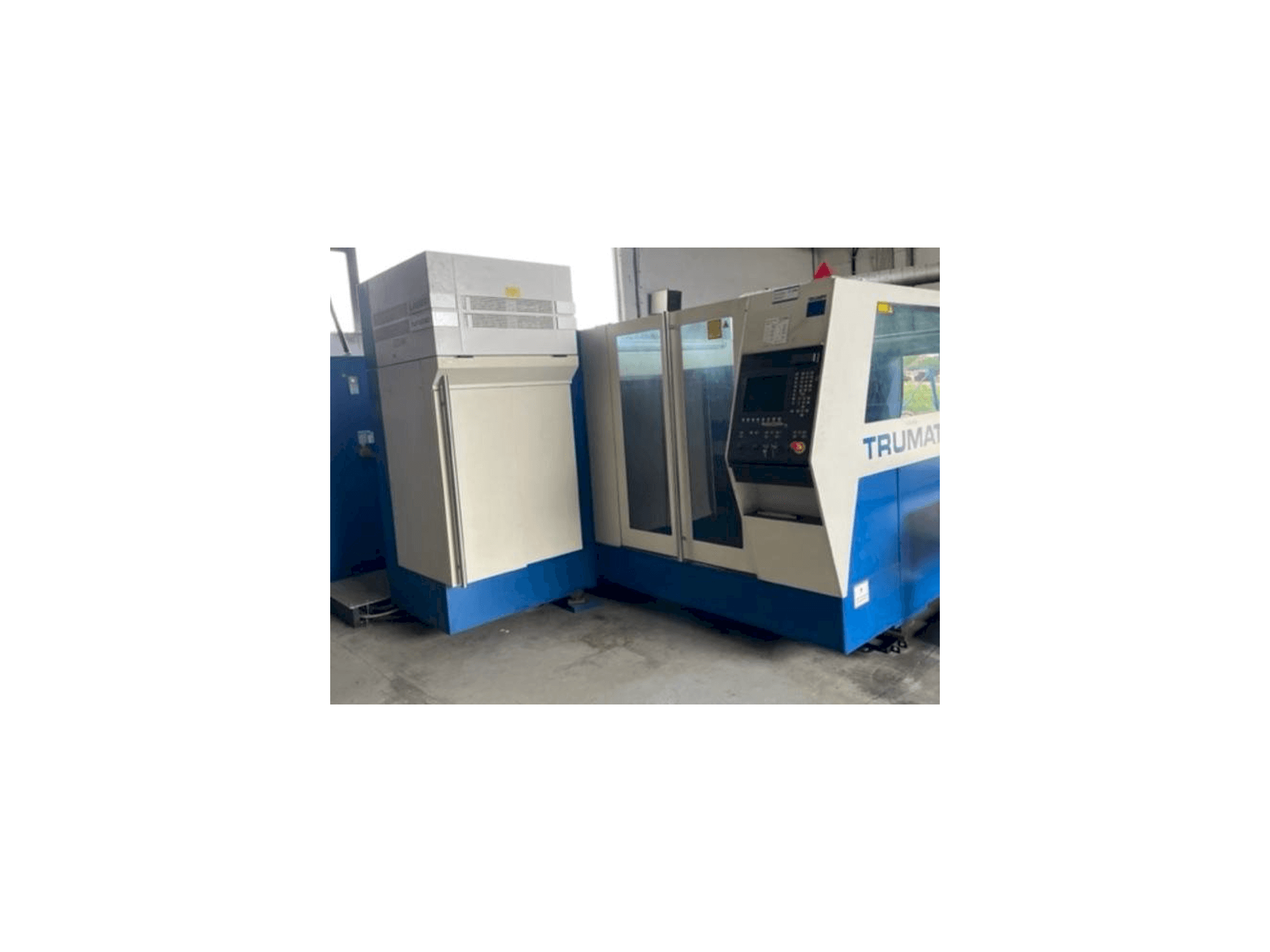 A TRUMPF Trumatic L3050 gép elölnézete