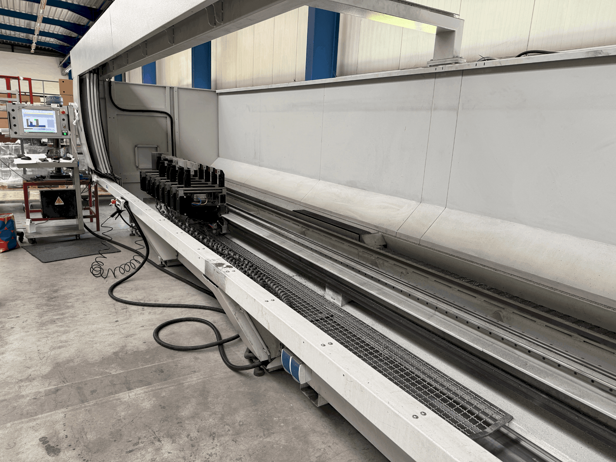 A FomIndustrie DALI 70 gép elölnézete