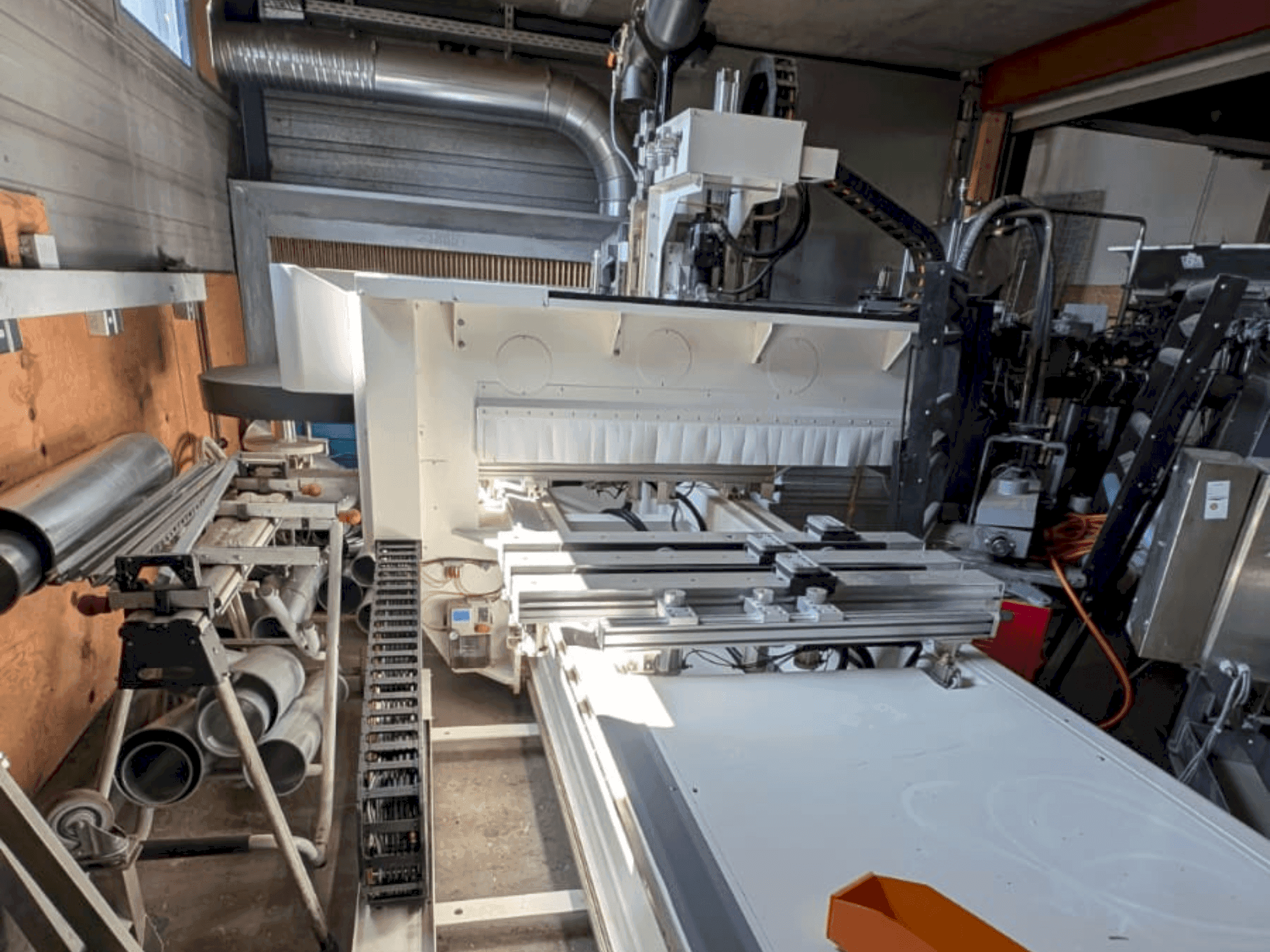 A EXCITECH MCA-03H-01-1225 gép elölnézete