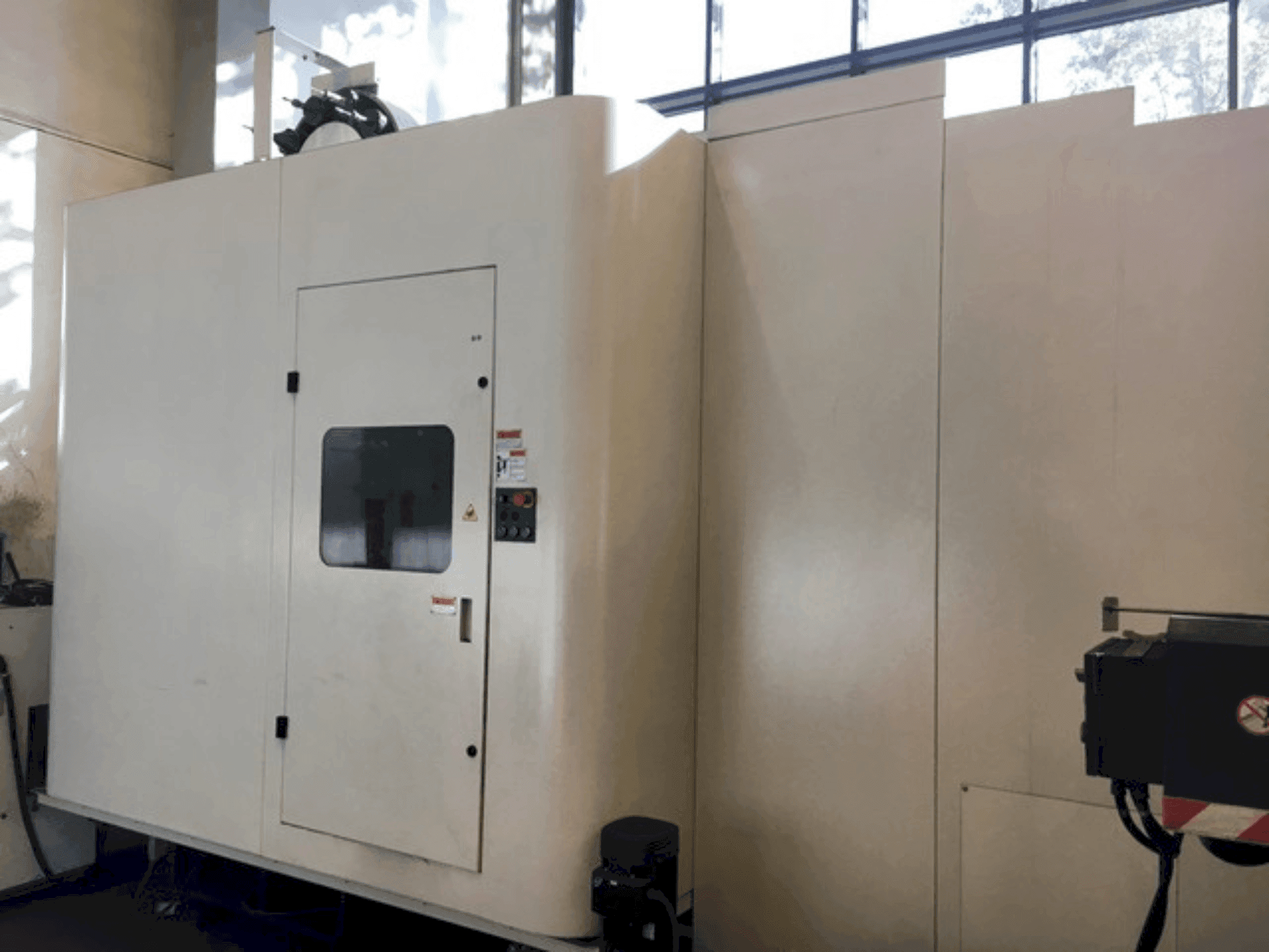 A SPINNER H630 gép elölnézete