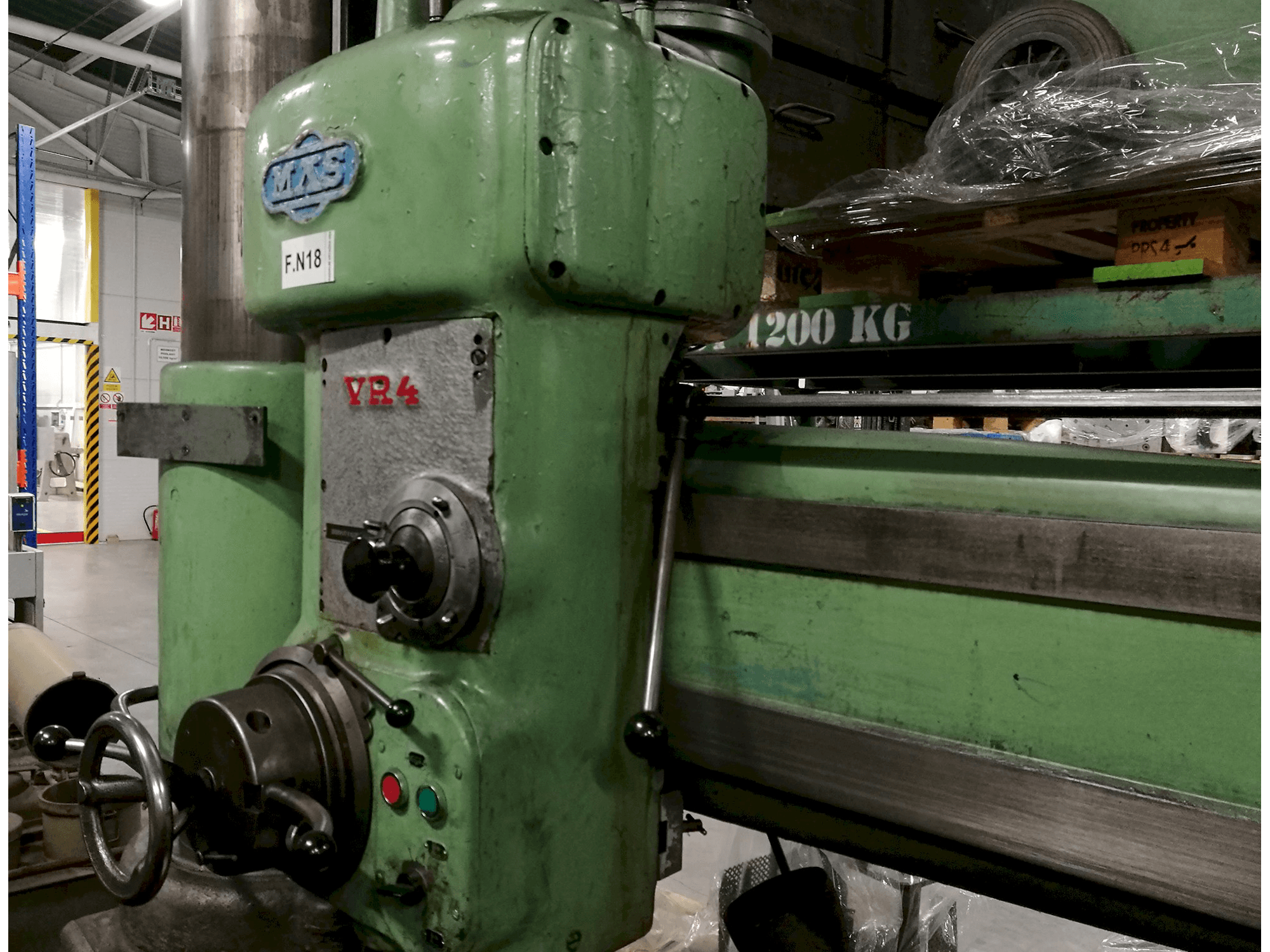 A KOVOSVIT MAS VR 4 gép bal oldali nézete