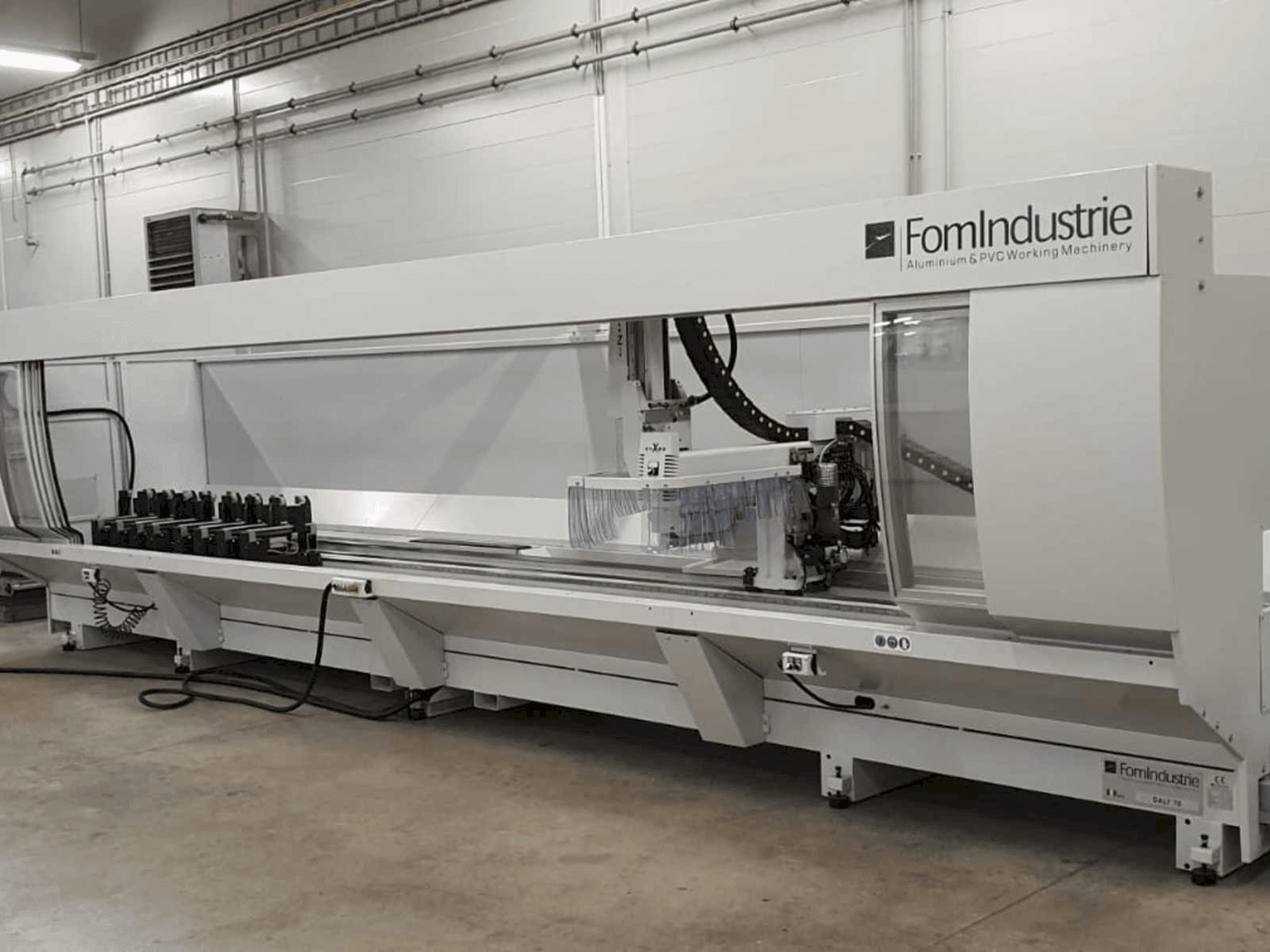 A FomIndustrie DALI 70 gép elölnézete