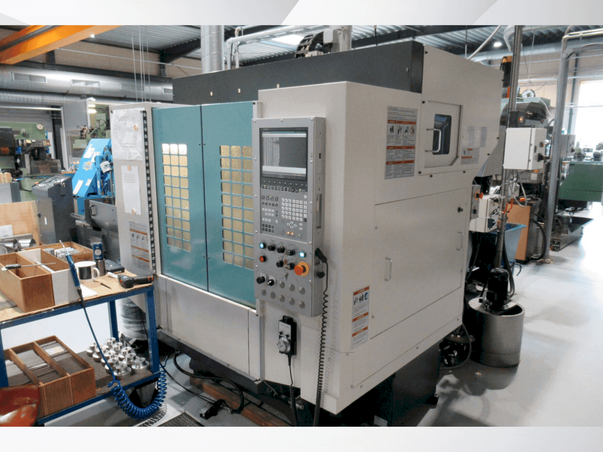 A Brother TC-22B-O gép elölnézete