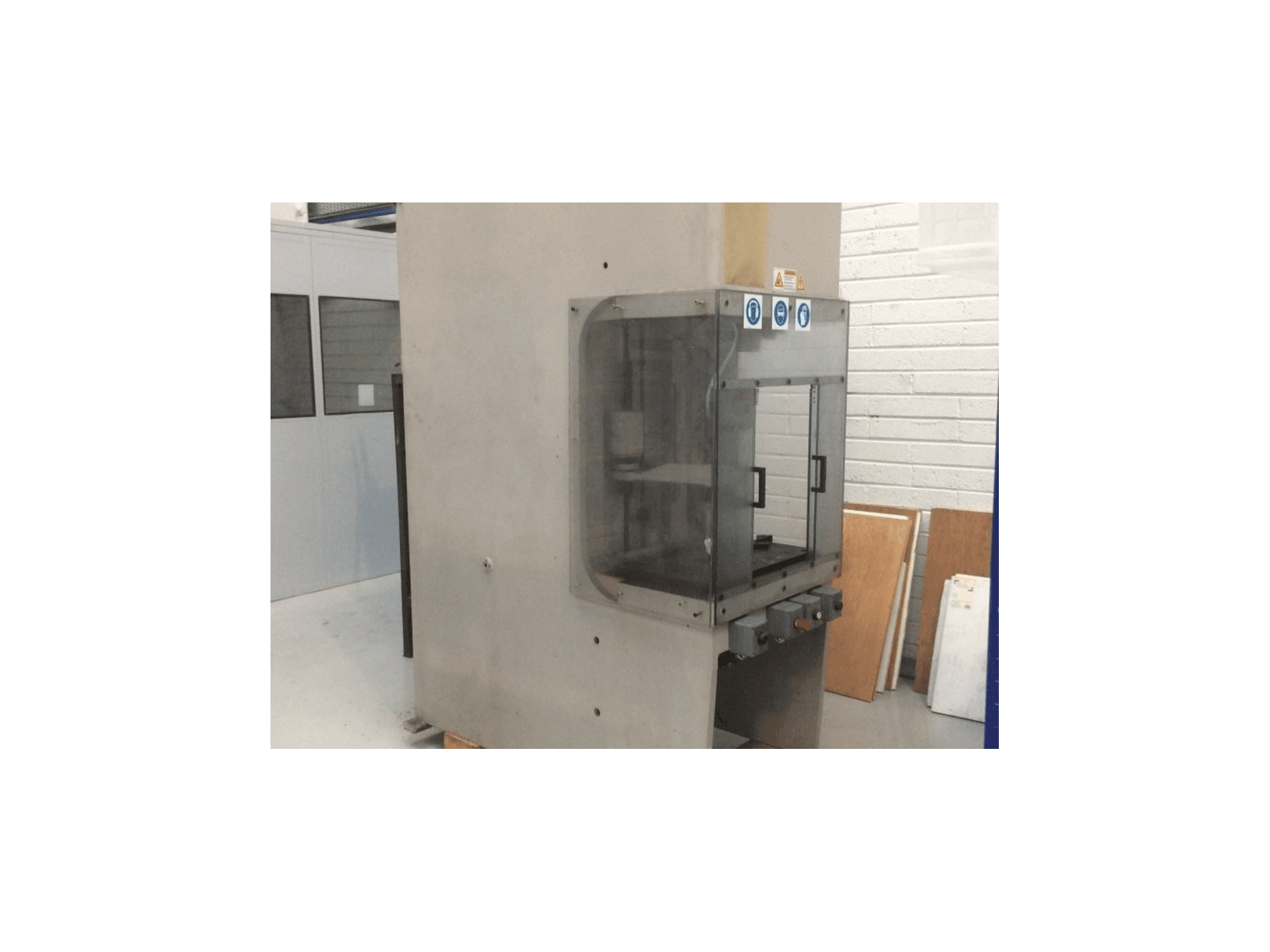 A ABEX Dension FN50-30H-0592E gép elölnézete