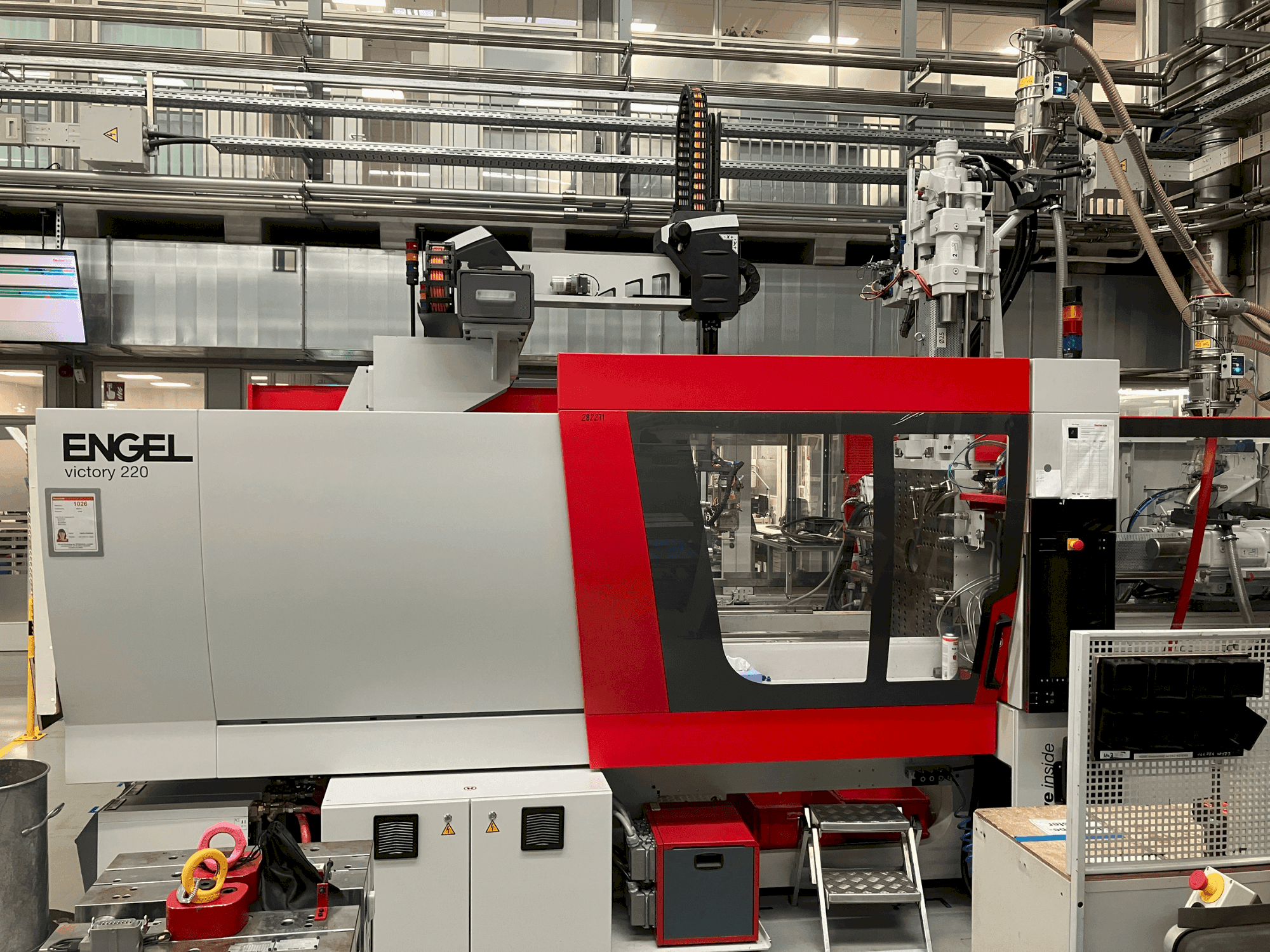 A Engel victory 500H/200V/220 combi gép elölnézete