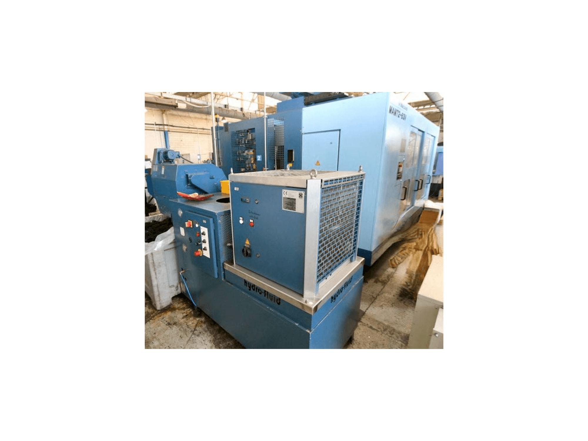 A Matsuura MAM72-63V gép elölnézete