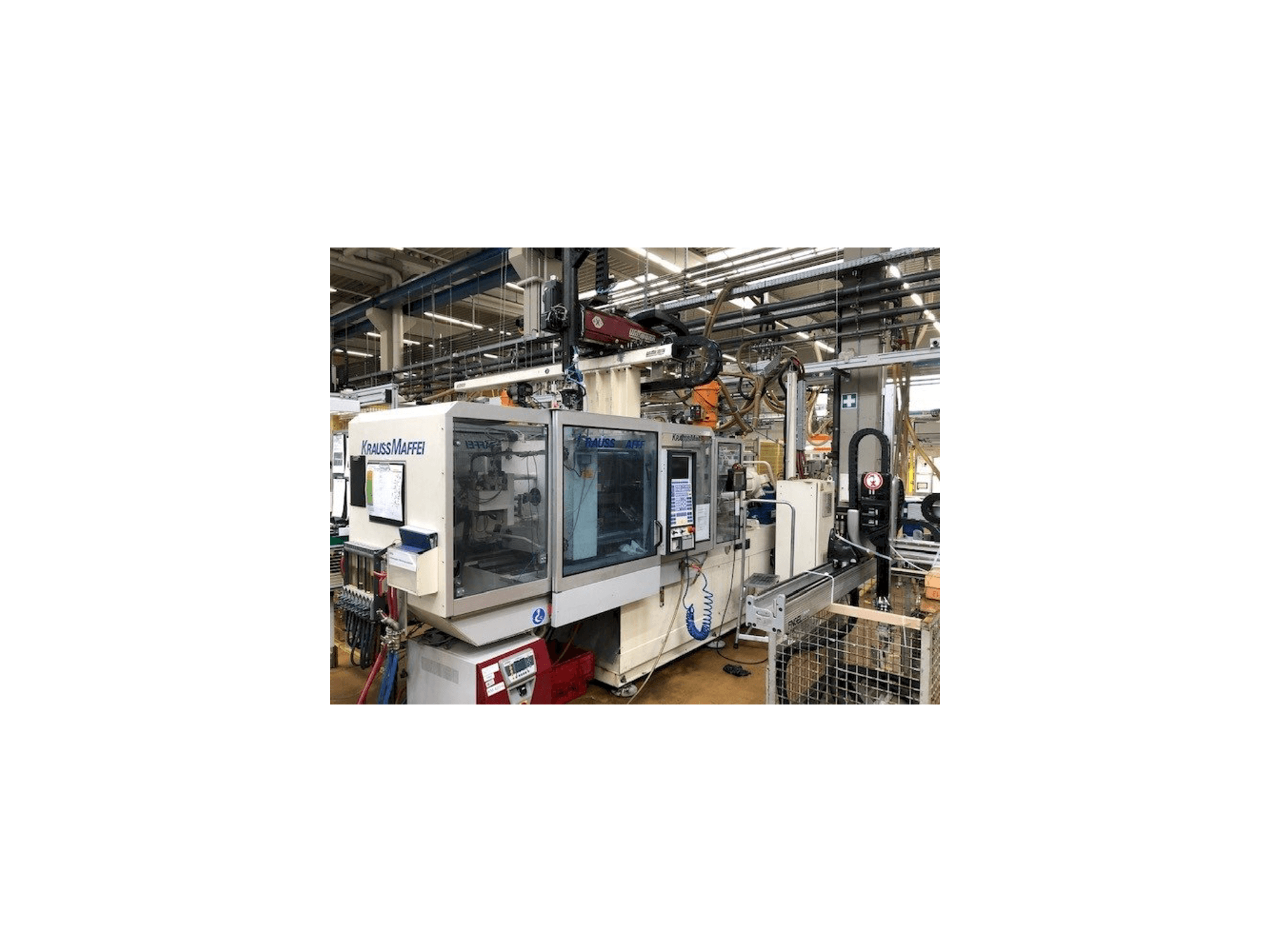 A Krauss Maffei 150-700 C2 gép elölnézete