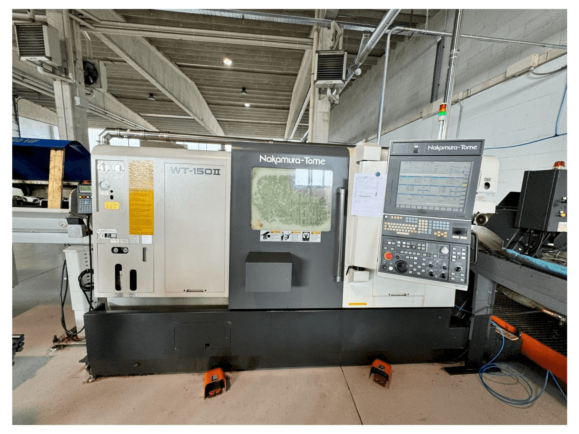 A NAKAMURA WT 150 II gép elölnézete