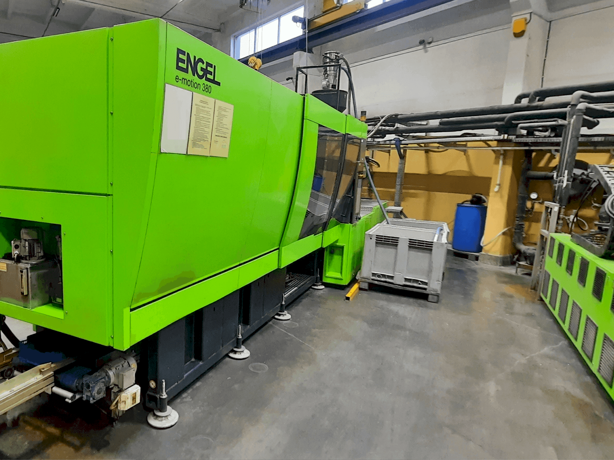 A Engel e-motion 2440/380 T gép elölnézete
