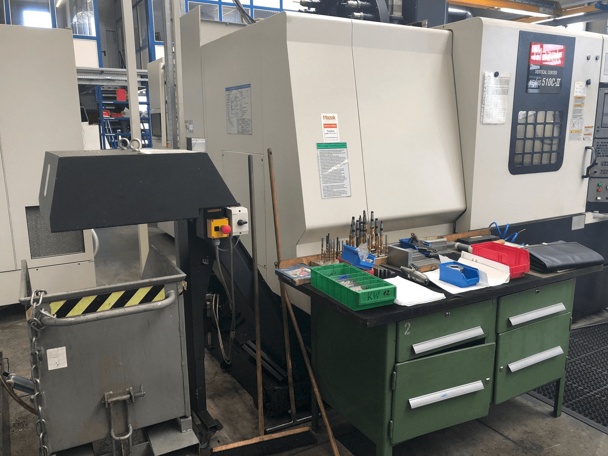 A Mazak Nexus 510C-II gép elölnézete