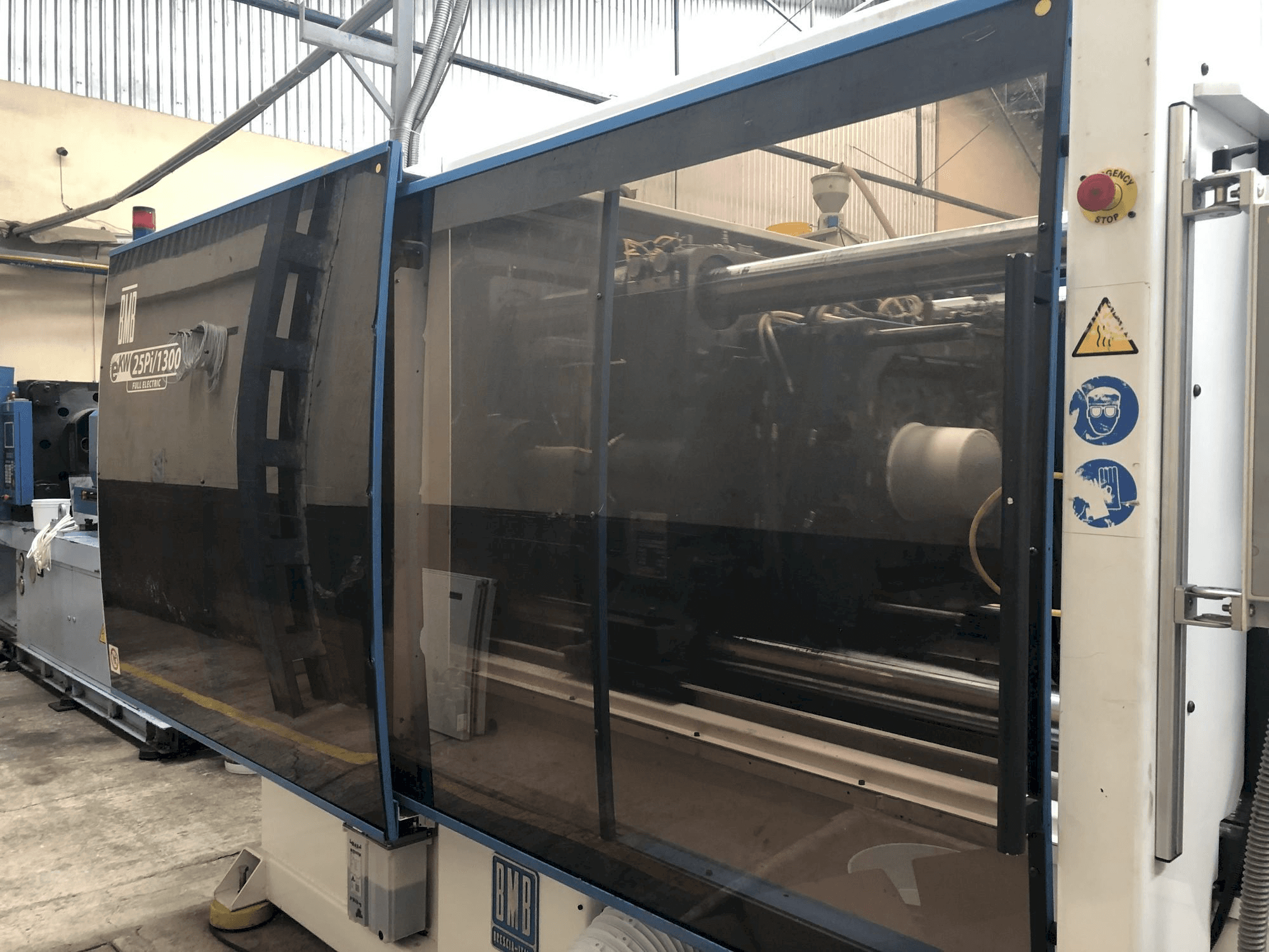 A BMB eKW 25 Pi/1300 gép bal oldali nézete