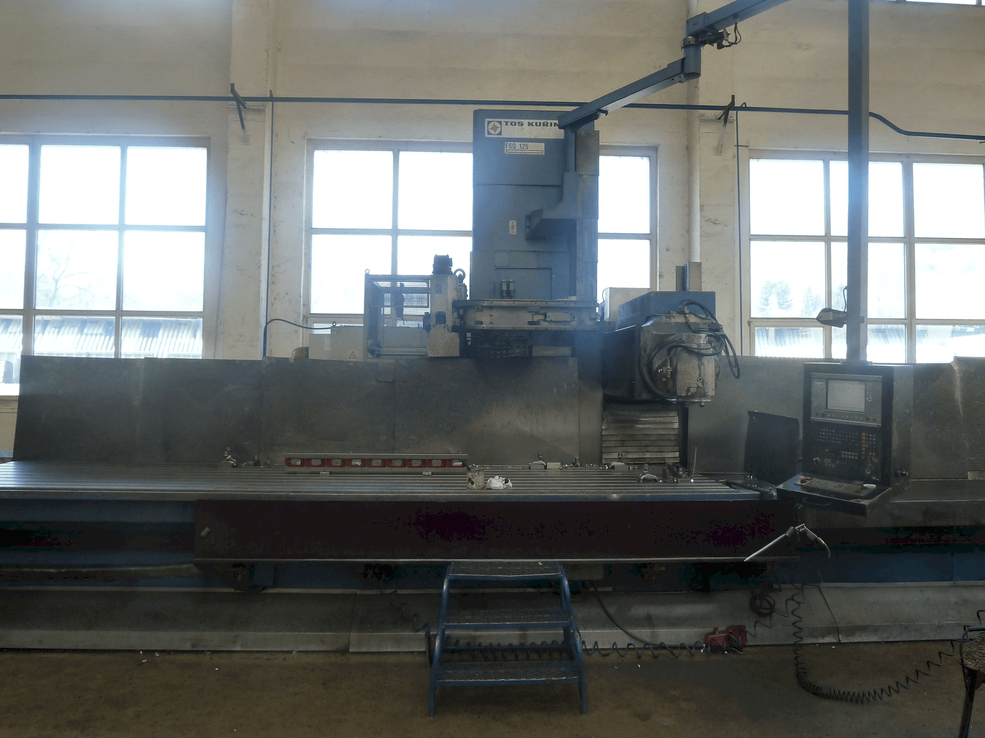 A TOS FSQ 125-OR/A5 gép elölnézete