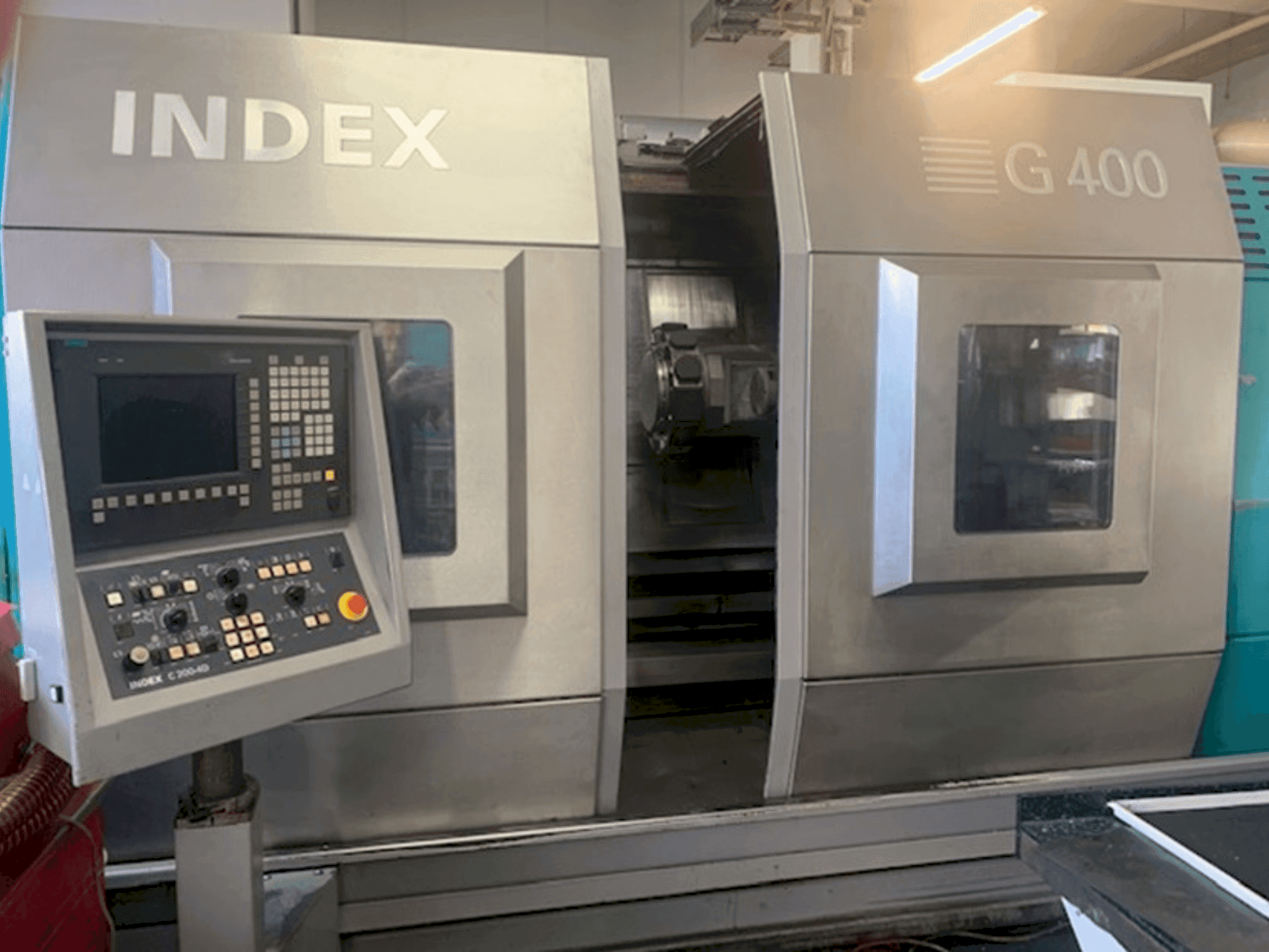 A Index G400 gép elölnézete