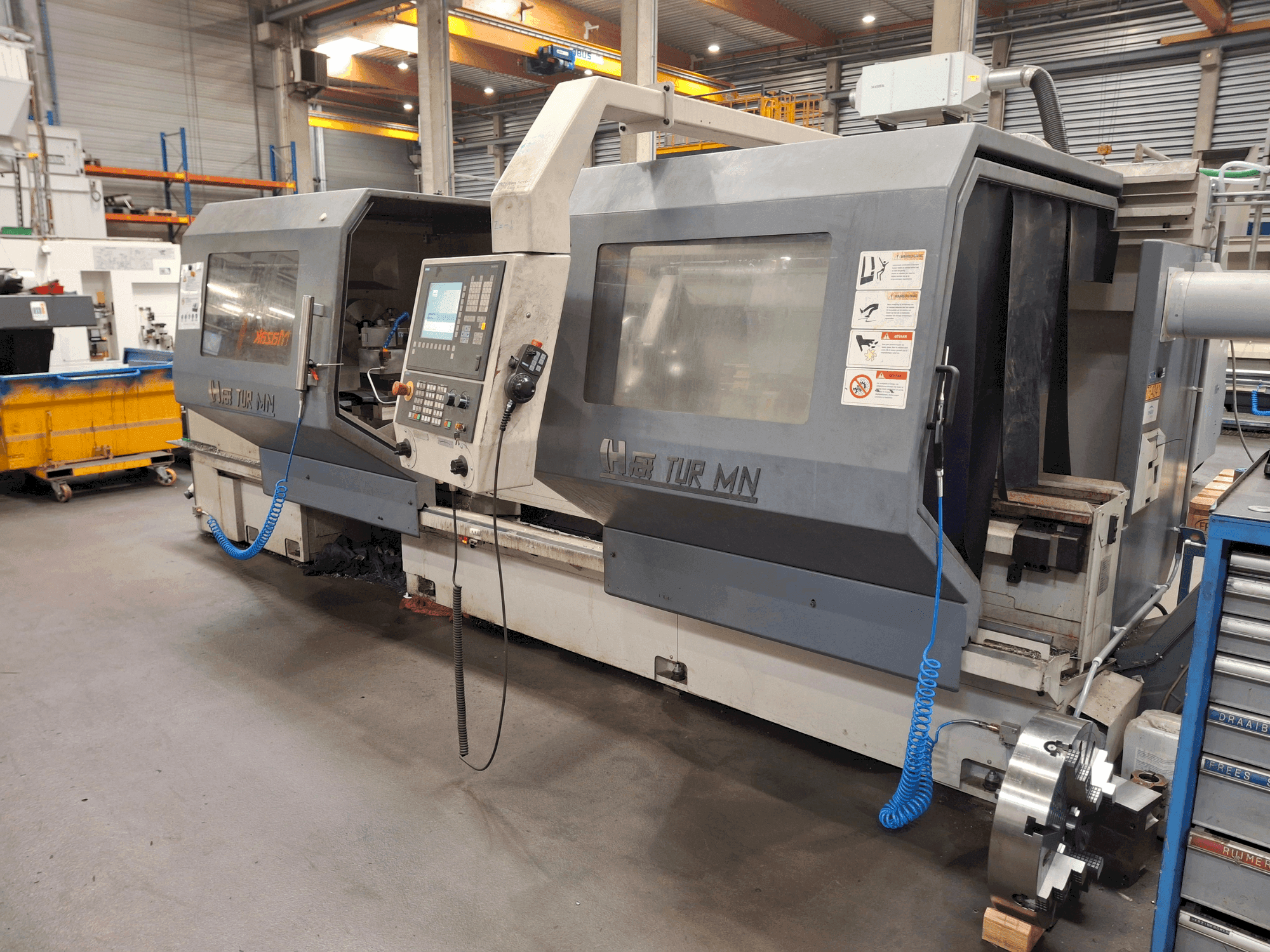 A FAT TUR MN 710 gép elölnézete