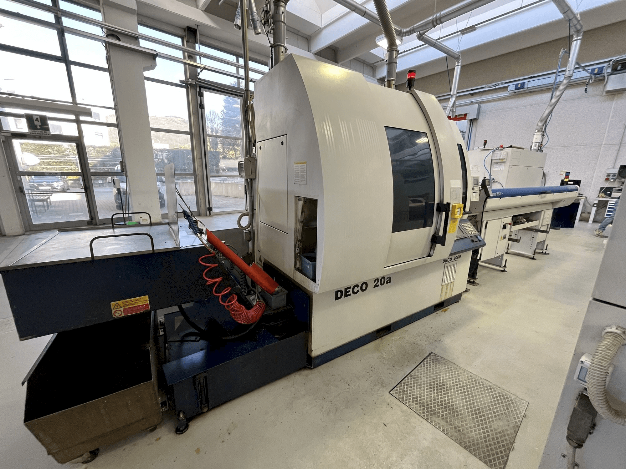 A TORNOS DECO 20A gép elölnézete