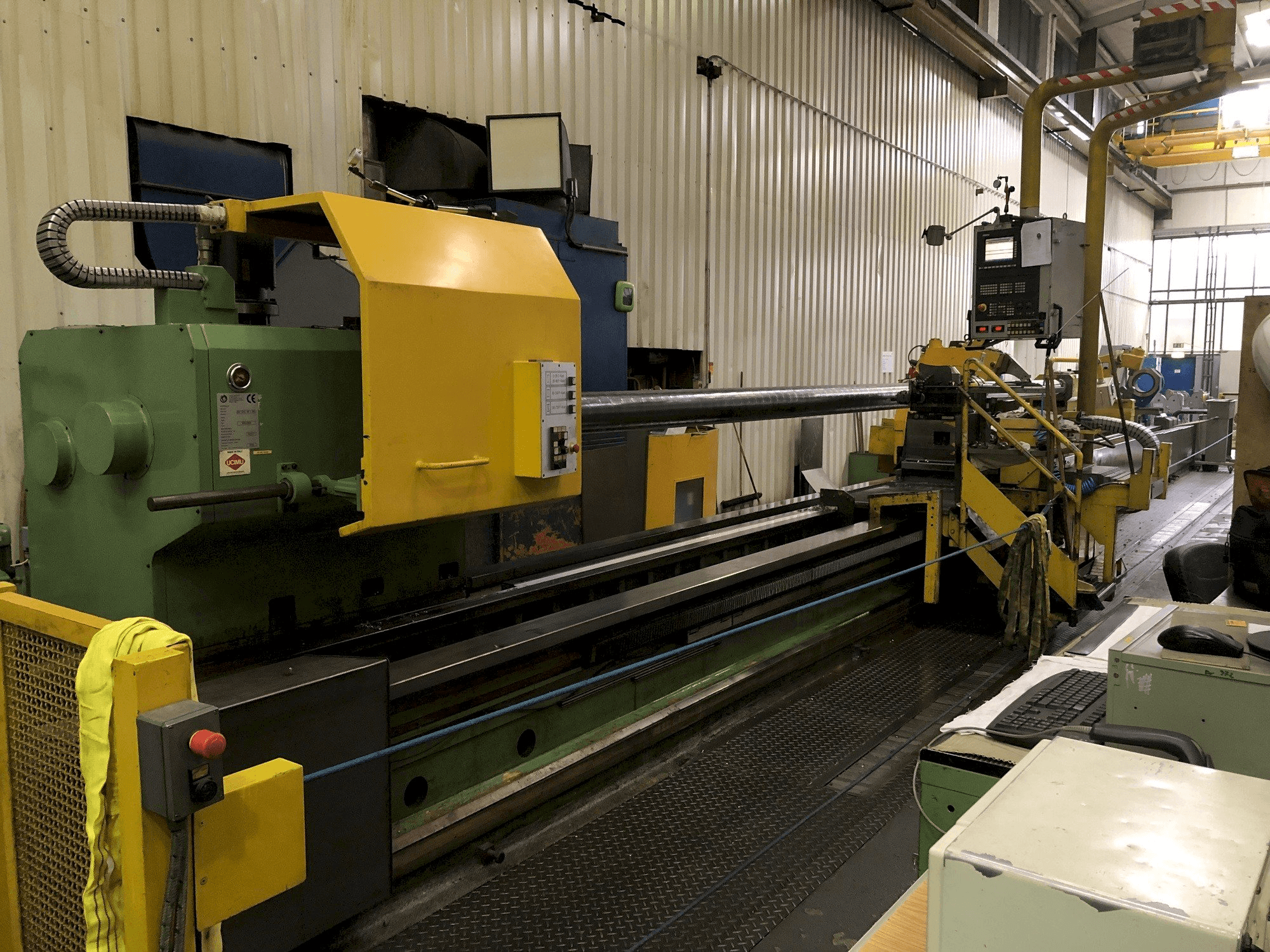 A Tacchi Giacomo HD3 SERIE 105 L CNC gép elölnézete