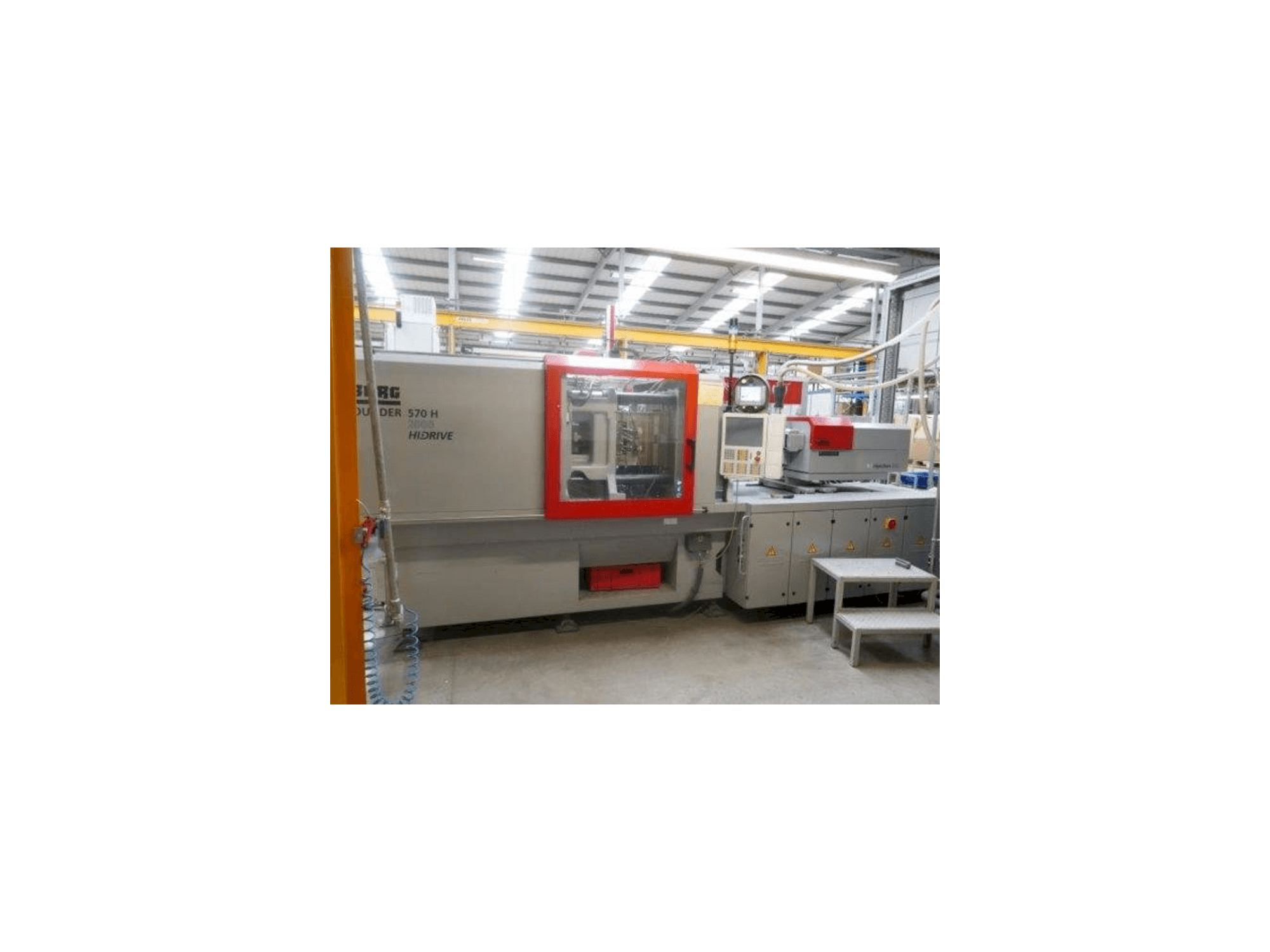 A Arburg Allrounder 570H 2000-800 gép elölnézete