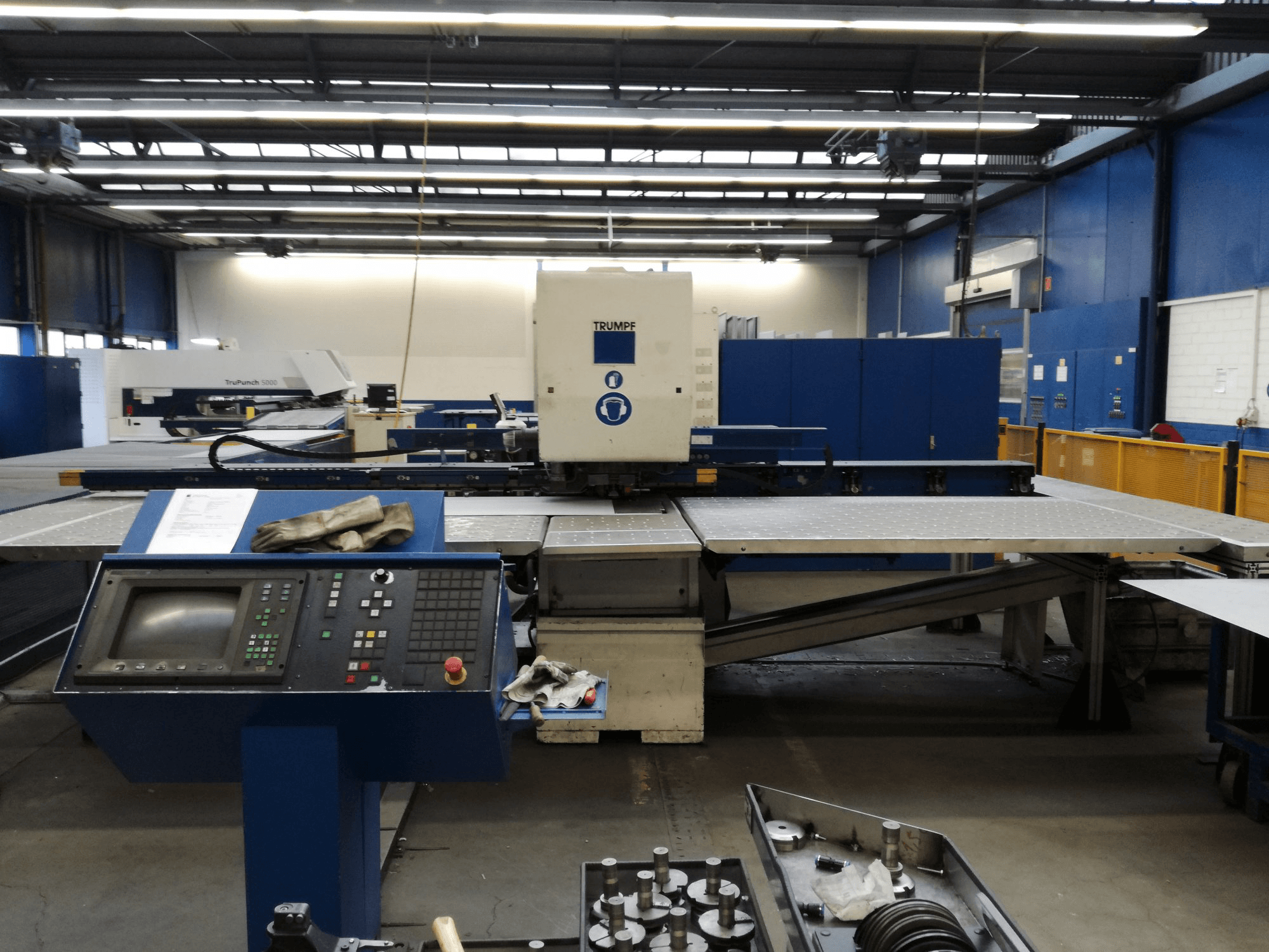A Trumpf Trumatic 260 Rotation gép elölnézete