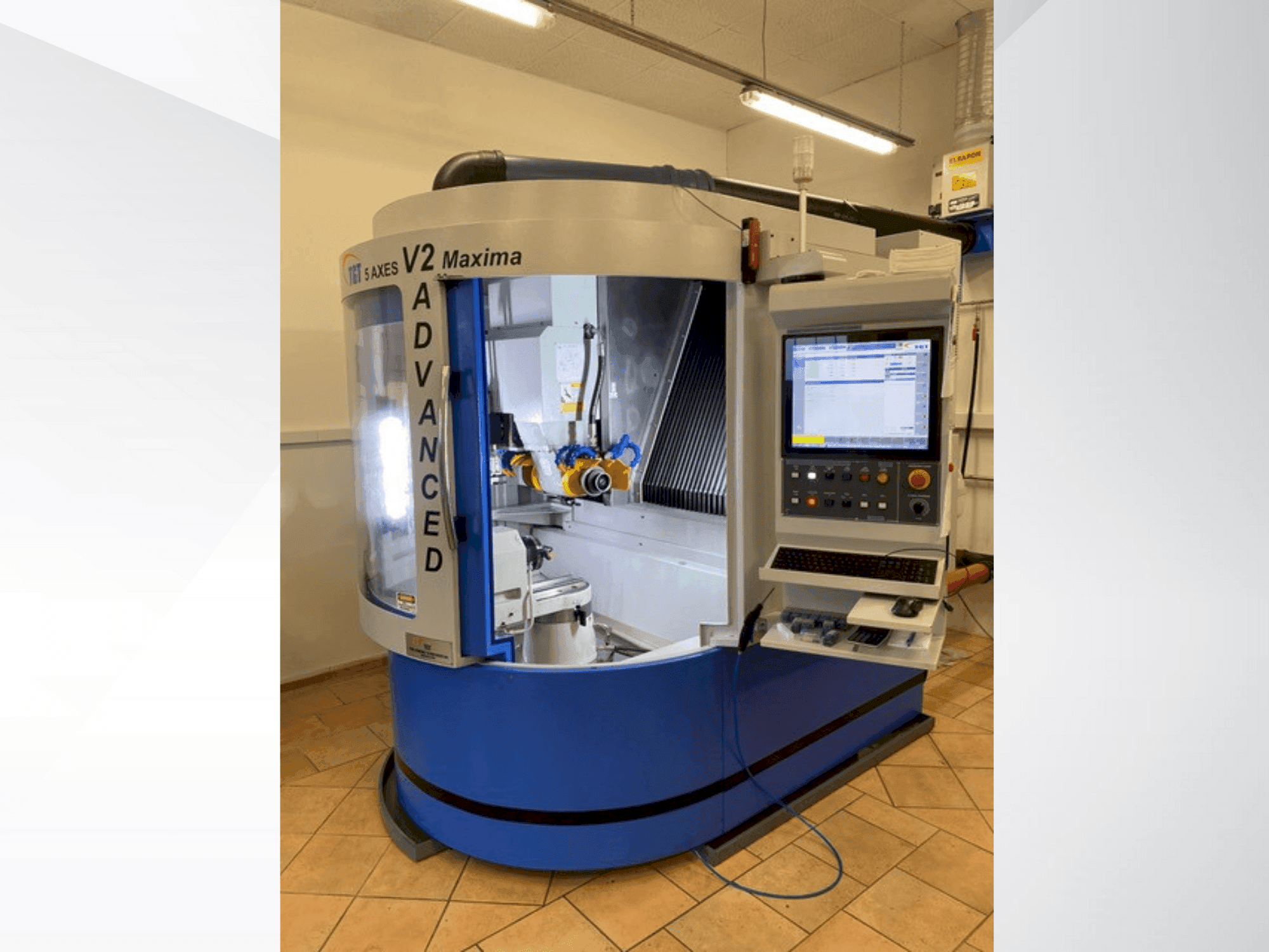 A TGT V2 Maxima gép elölnézete