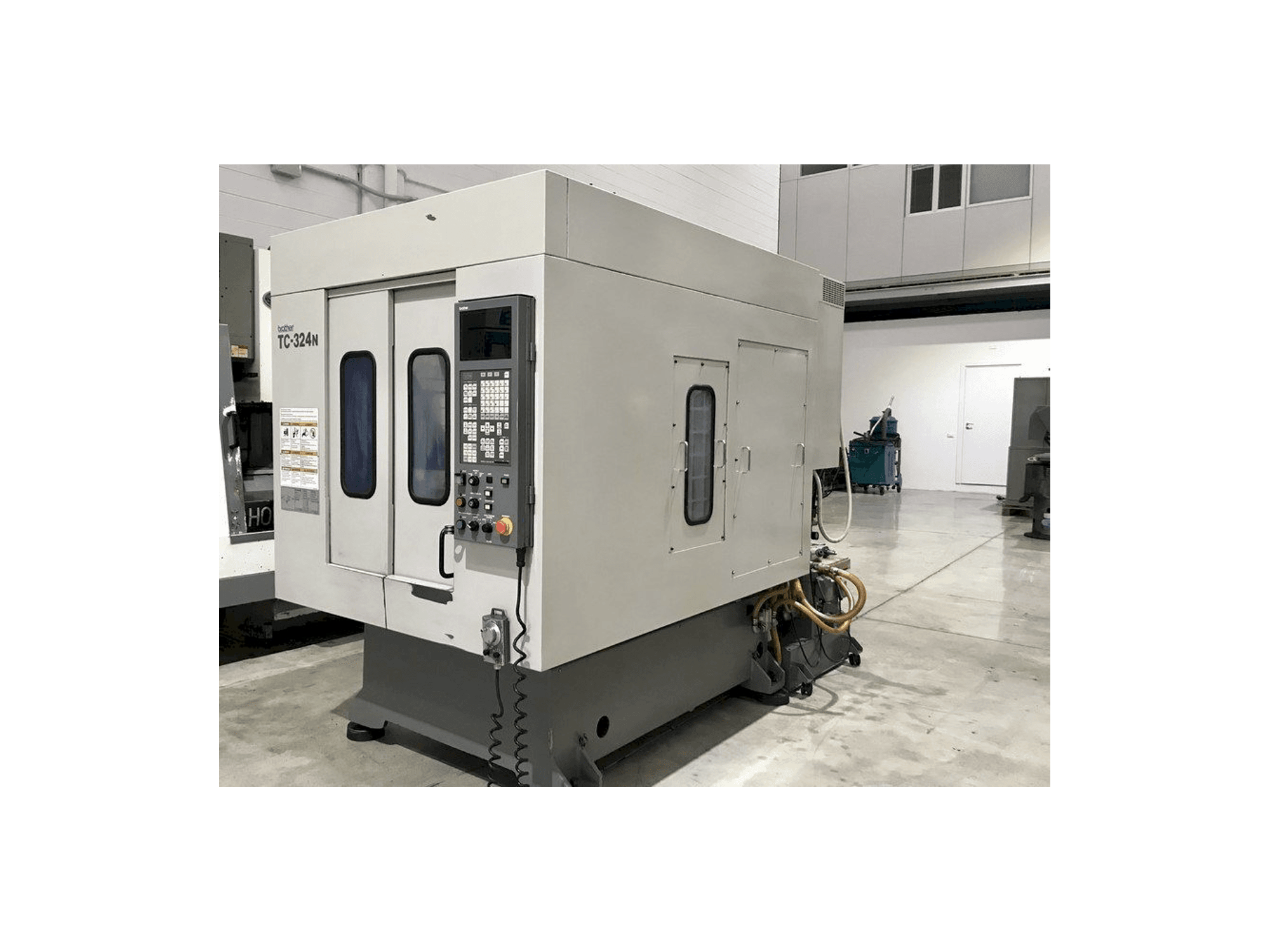 A Brother TC 324N gép elölnézete