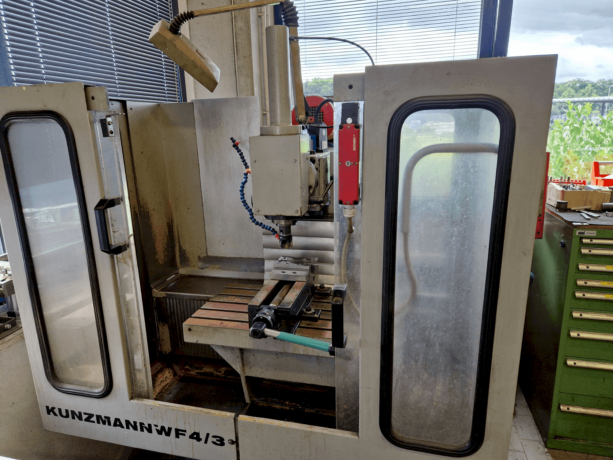 A KUNZMANN WF4/3 gép elölnézete