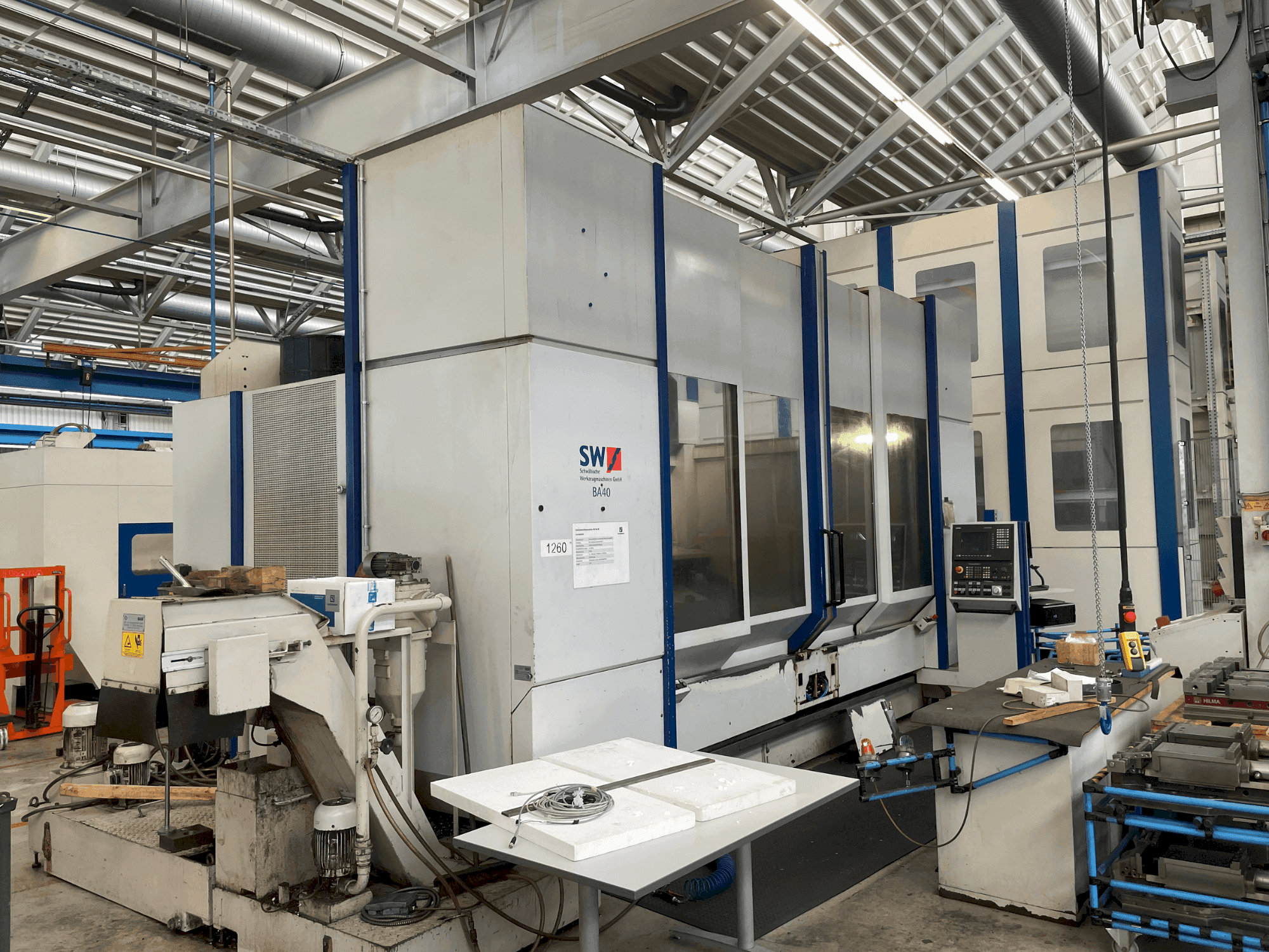 A SW BA 40 NC gép elölnézete