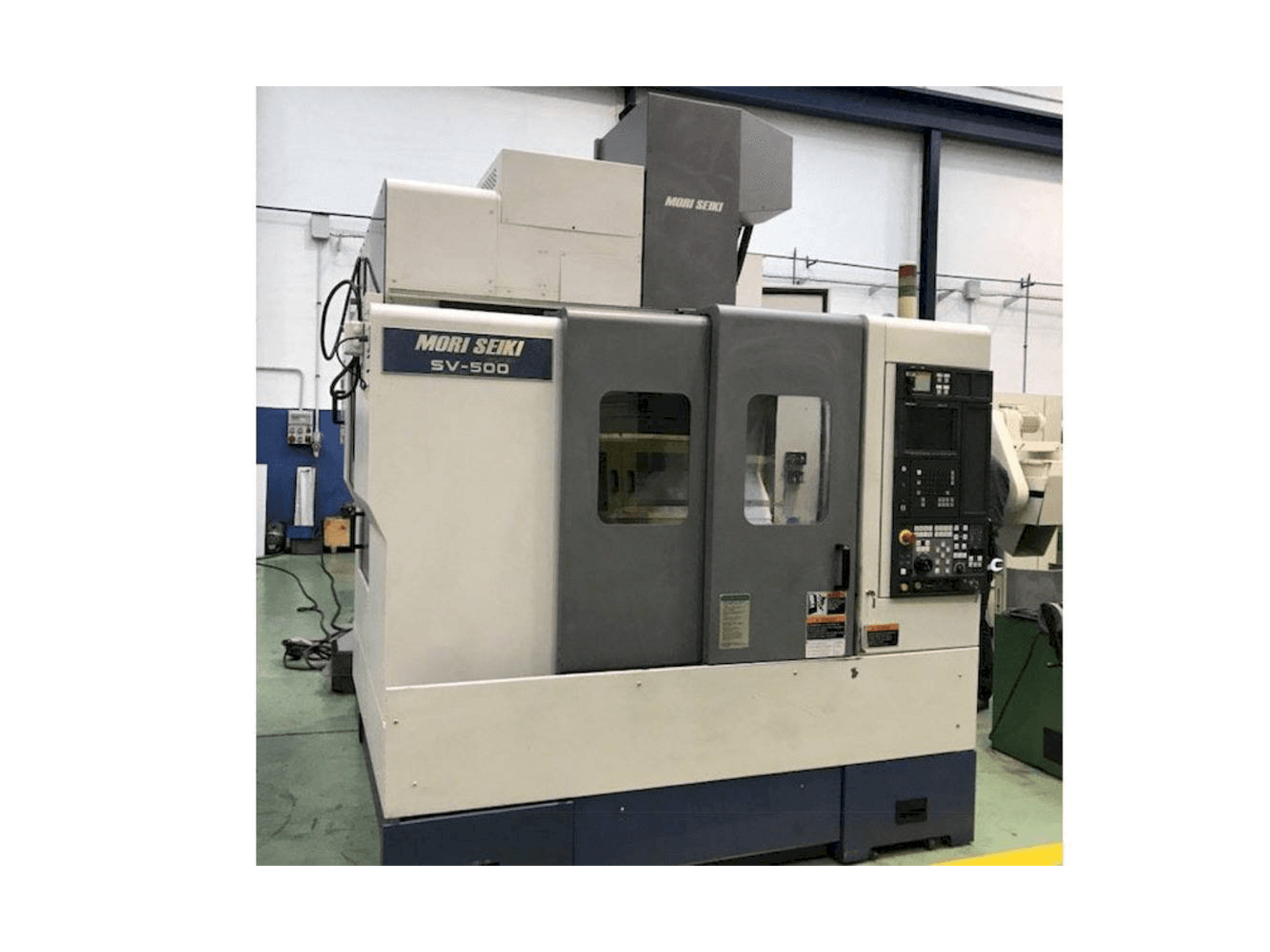 A MORI SEIKI SV-500 gép elölnézete
