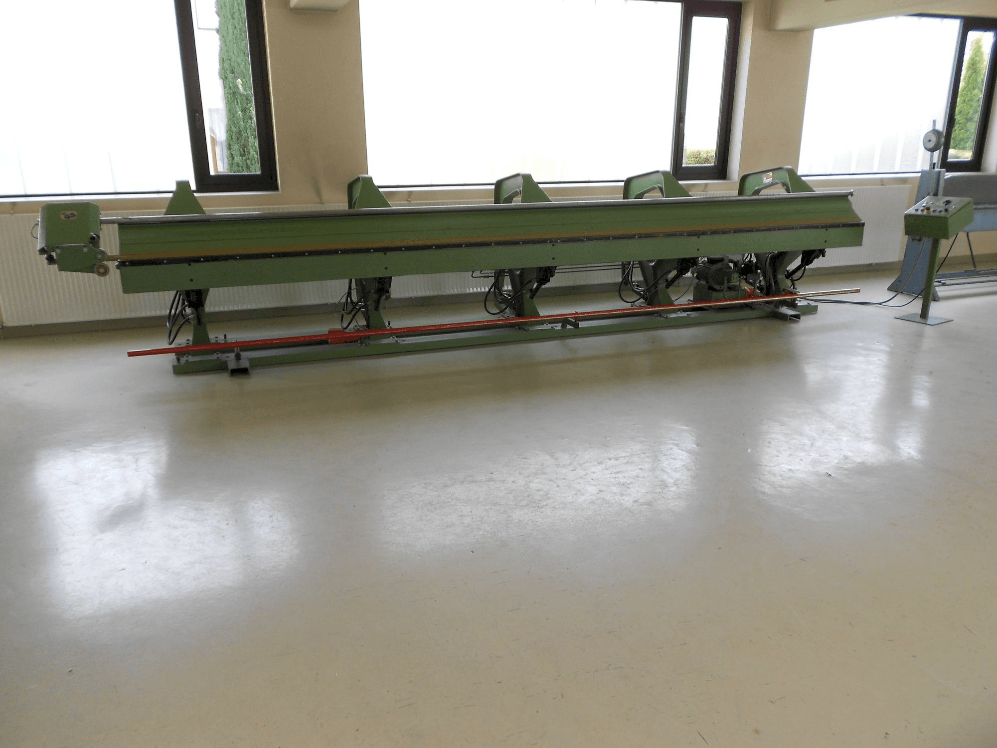 A Biegmeister BMTH 6.125 gép elölnézete