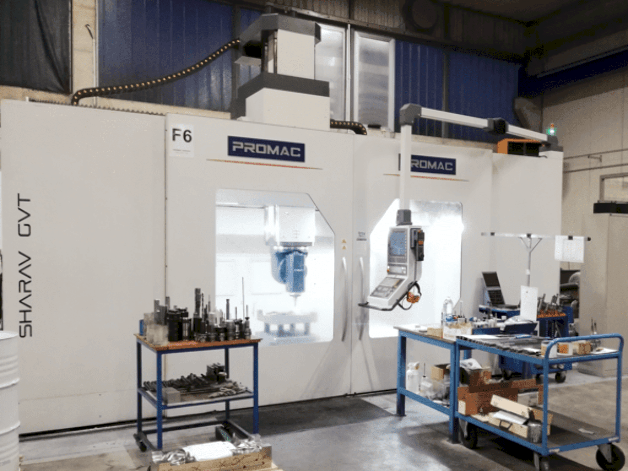 A PROMAC SHARAV GTV 3.5 gép elölnézete