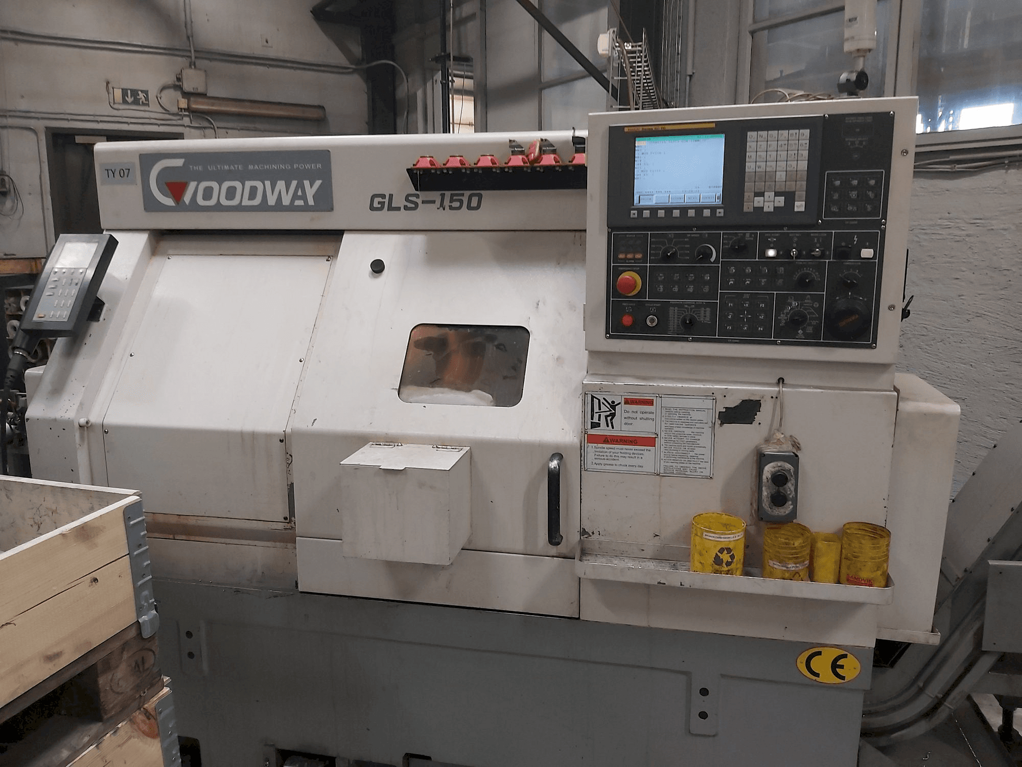 A Goodway GLS-150 gép elölnézete