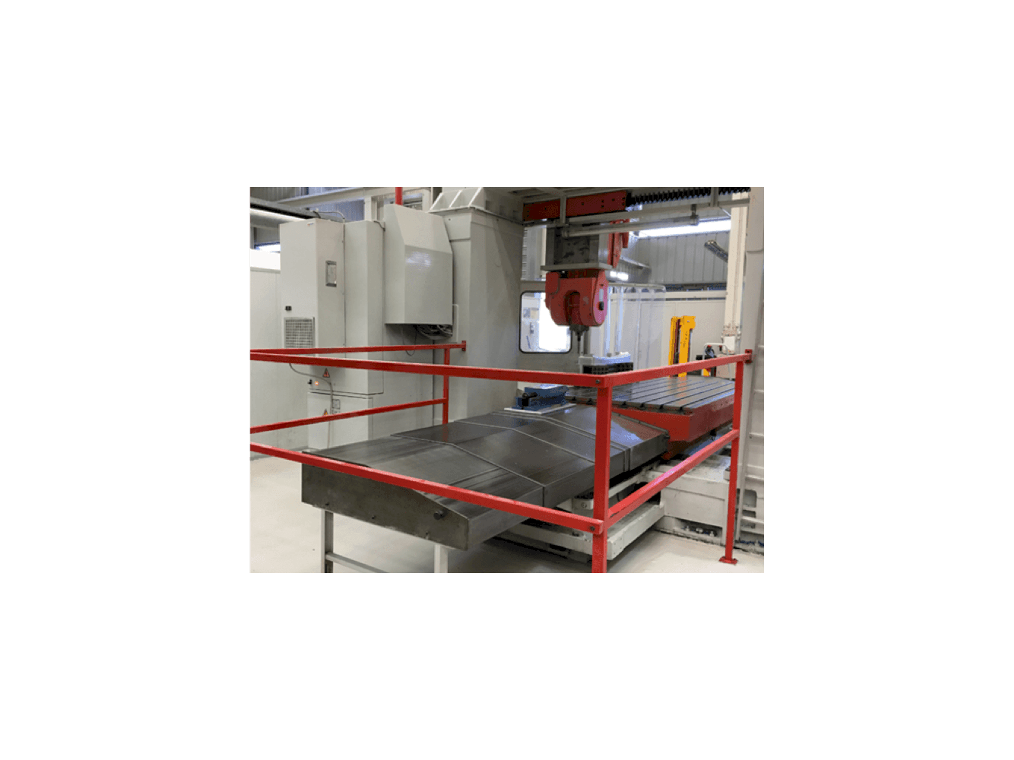 A Zayer KP 3000 AR gép elölnézete