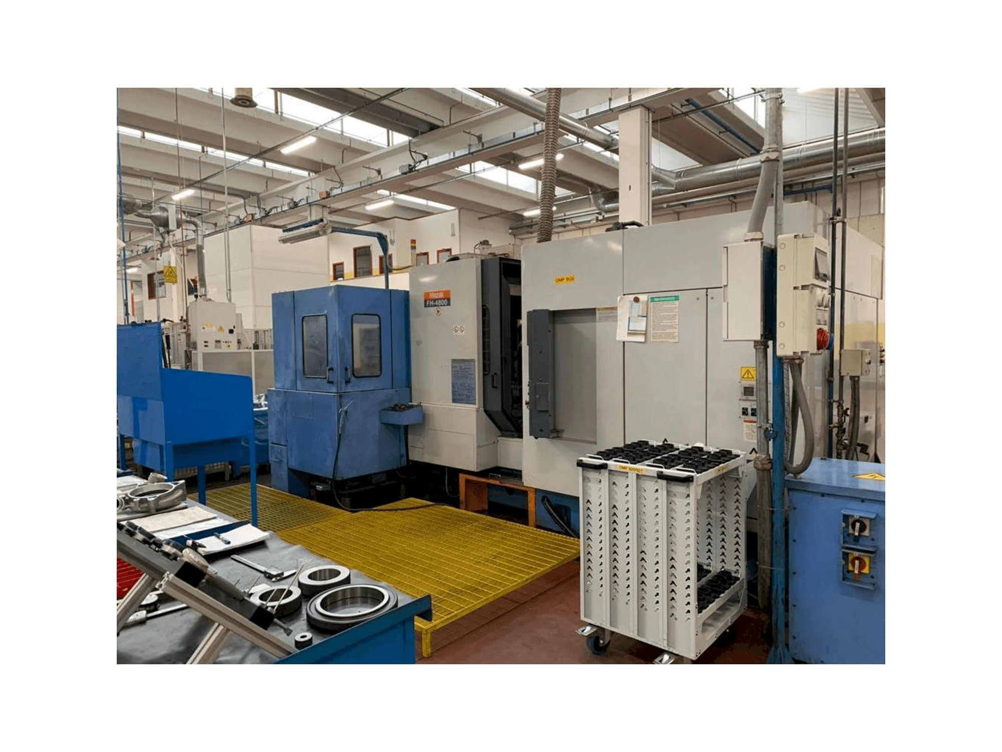 A Mazak FH-4800 gép elölnézete